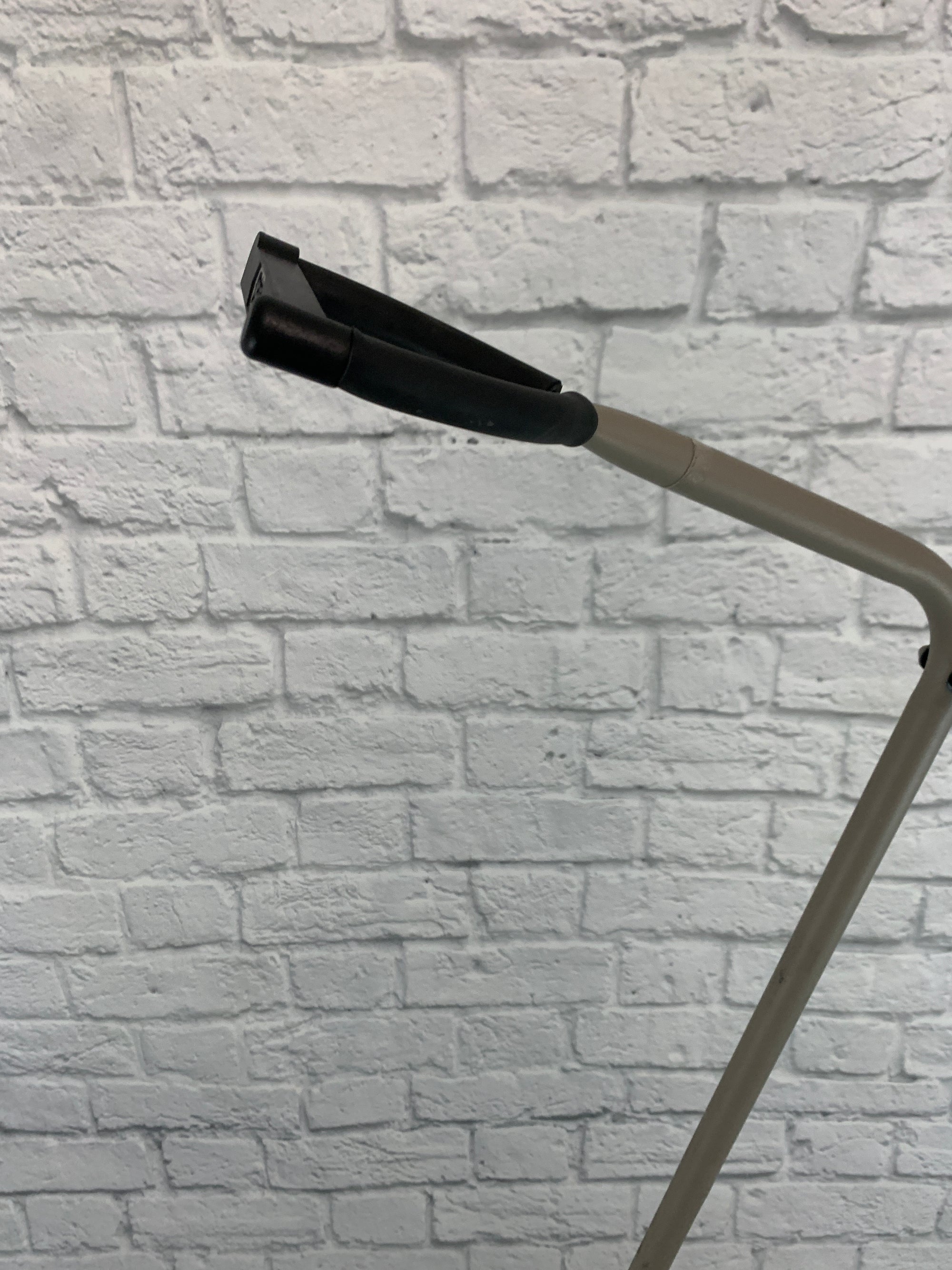 Ingles Adjustable Cello and Bass Stand