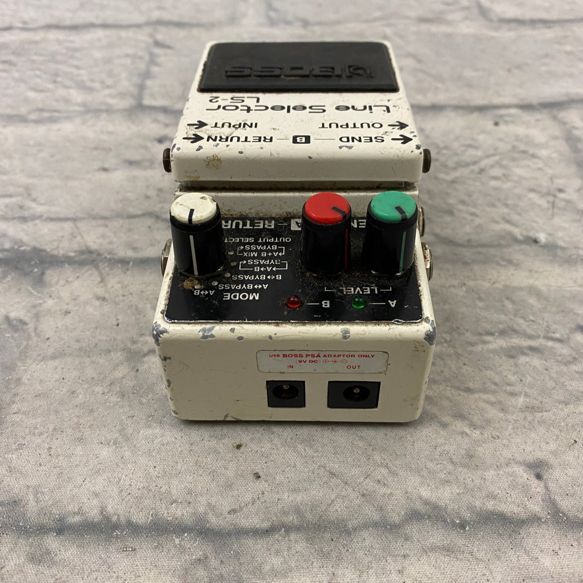 ls-2 pedal Boss LS-2 Line Selector Pedal