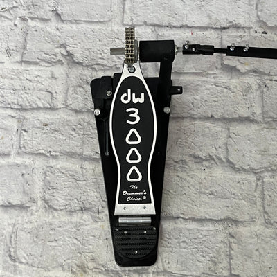 DW 3000 Series Double Kick Pedal
