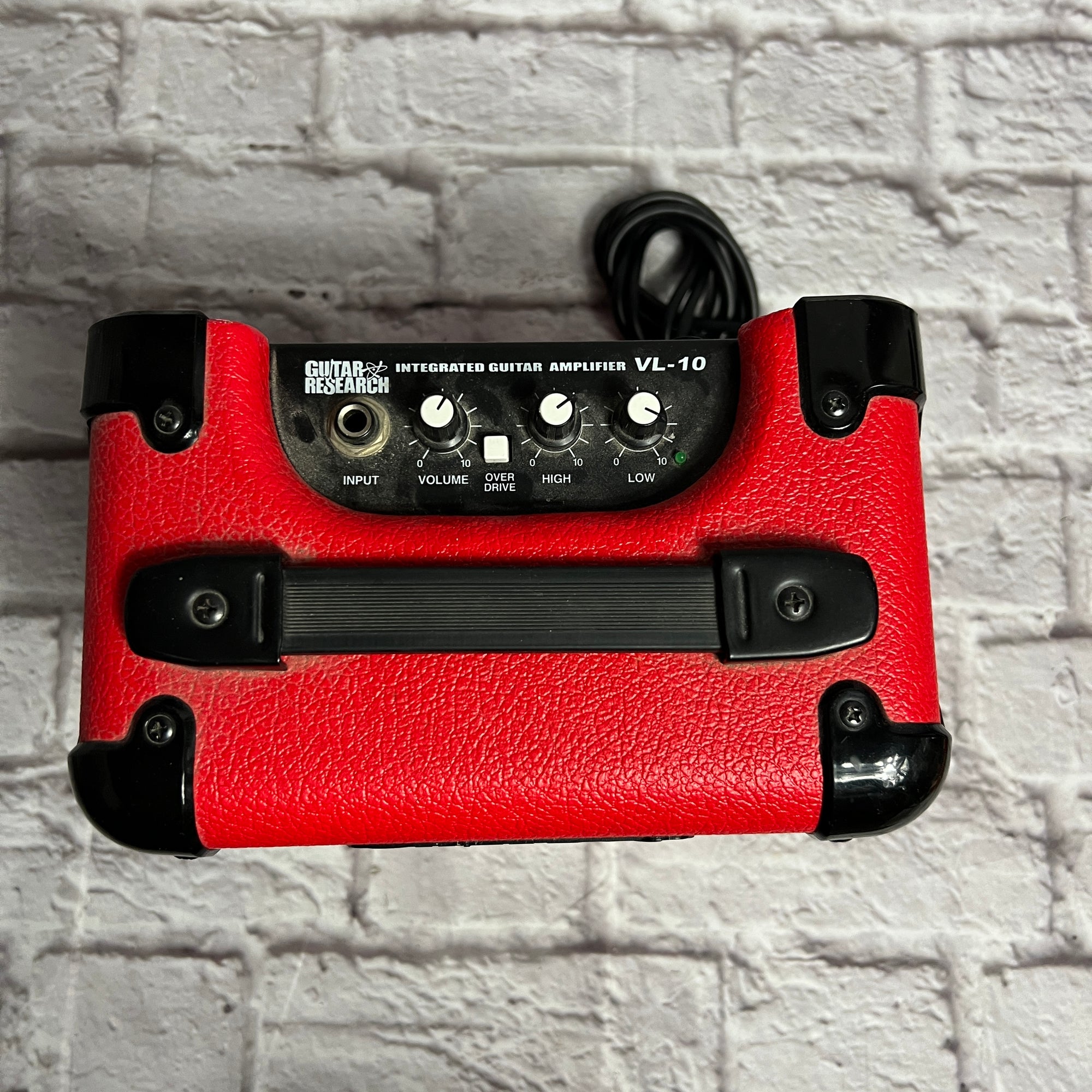 Guitar Research VL-10 Red Guitar Practice Amp