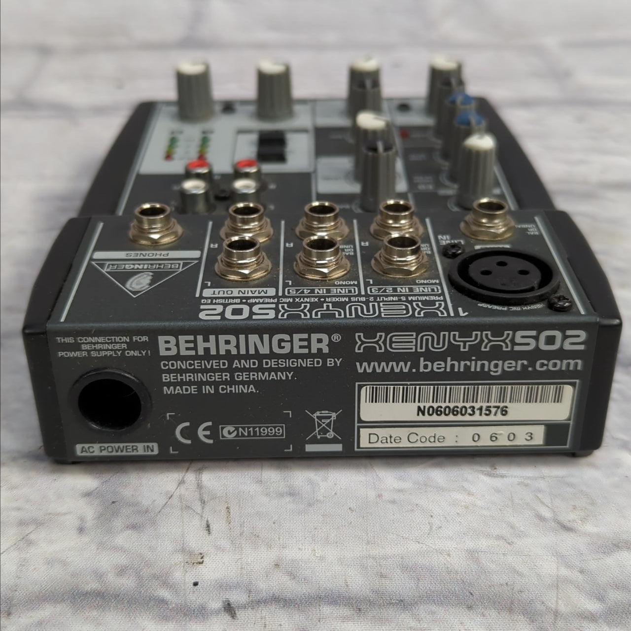 Behringer Xenyx 502 Mixer