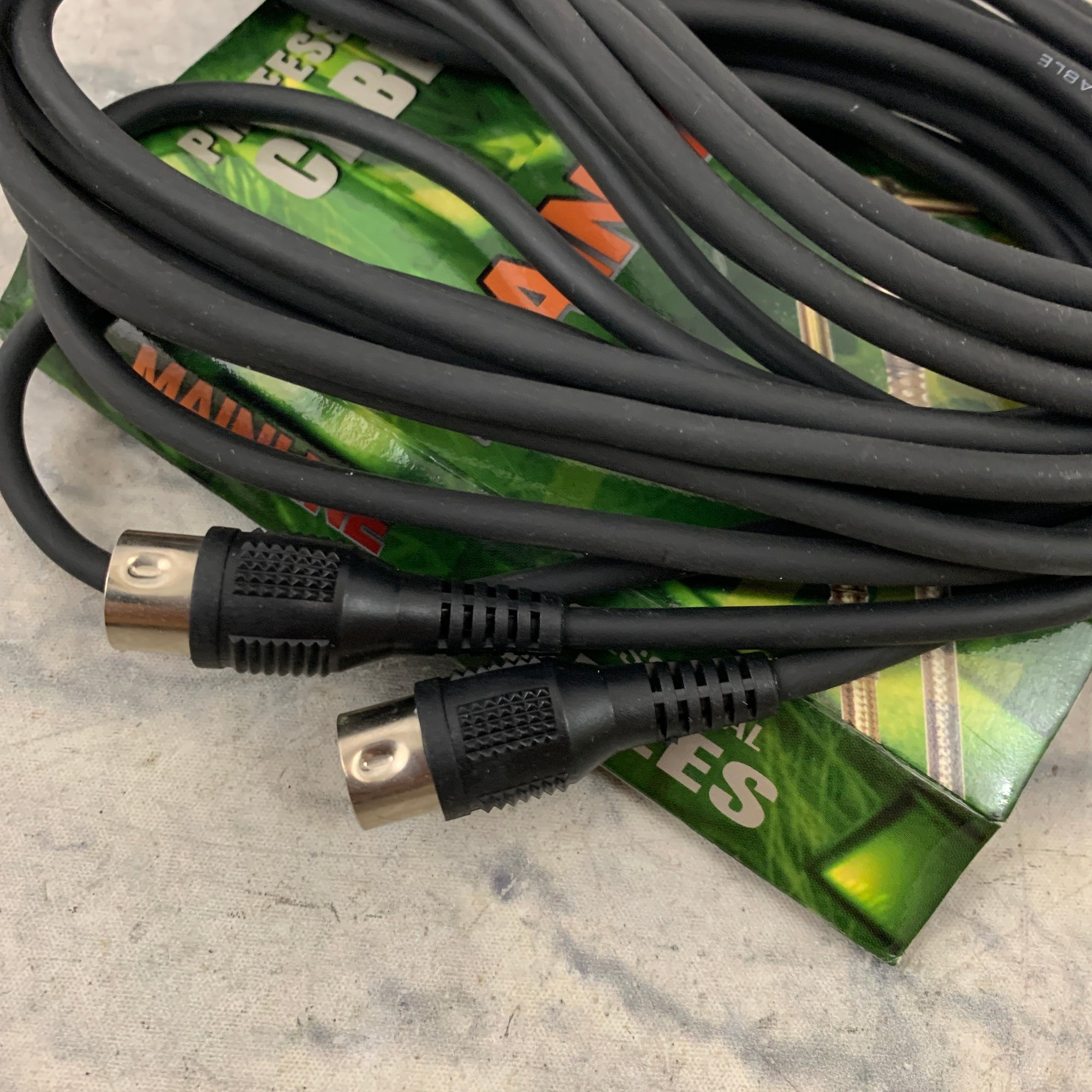 Mainline Pro MIDI Cable 20FT