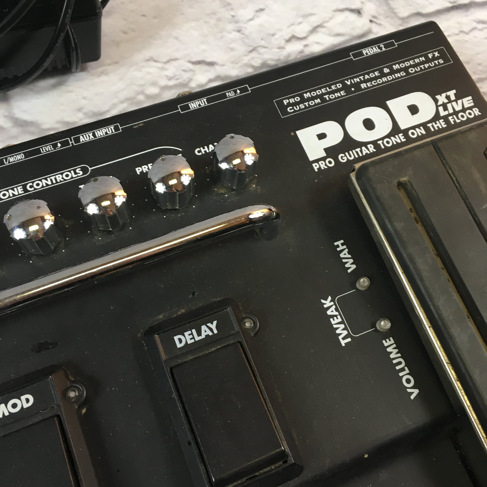 Line 6 Pod XT Live Multi-Effects Pedal