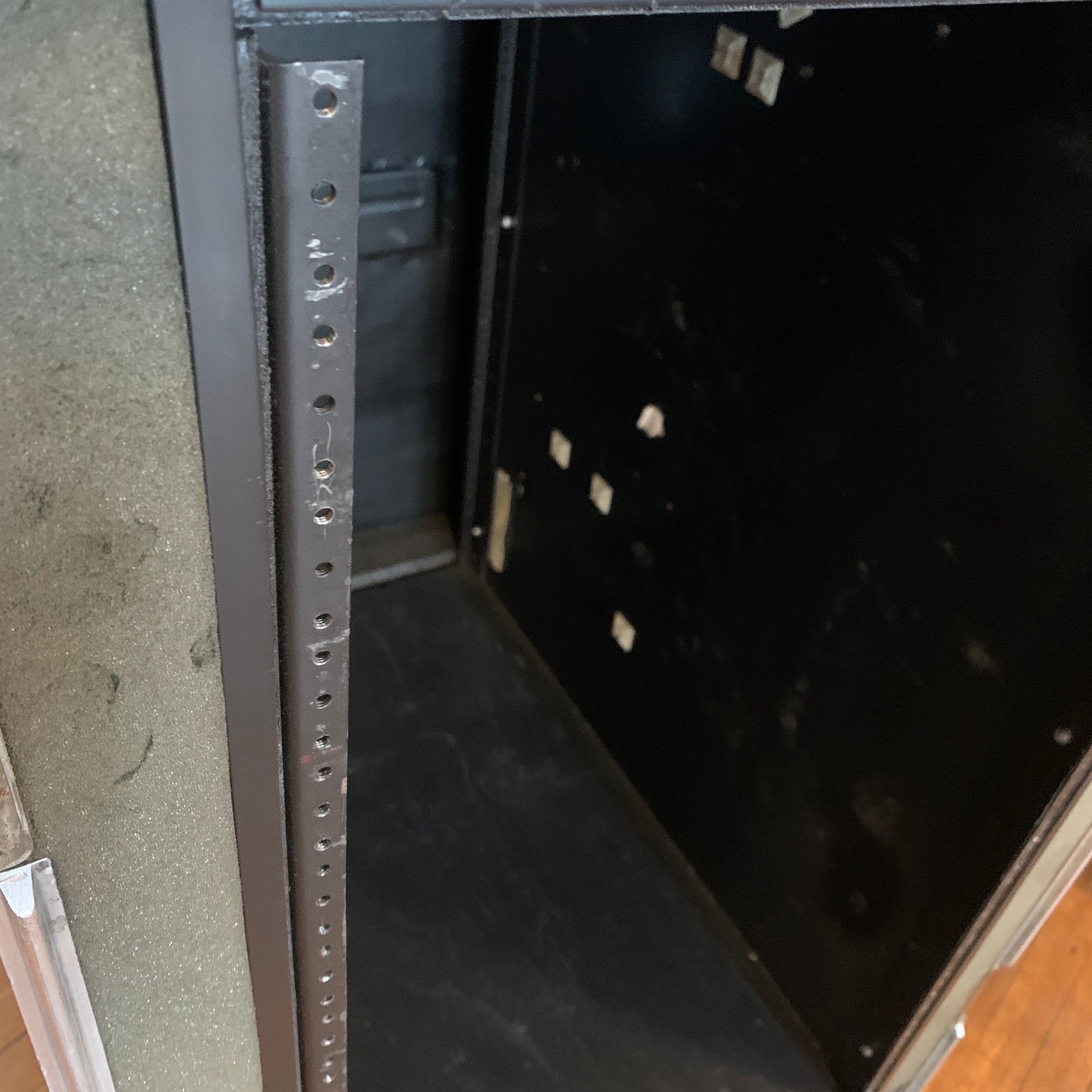 Anvil 20U Rolling Rack Case