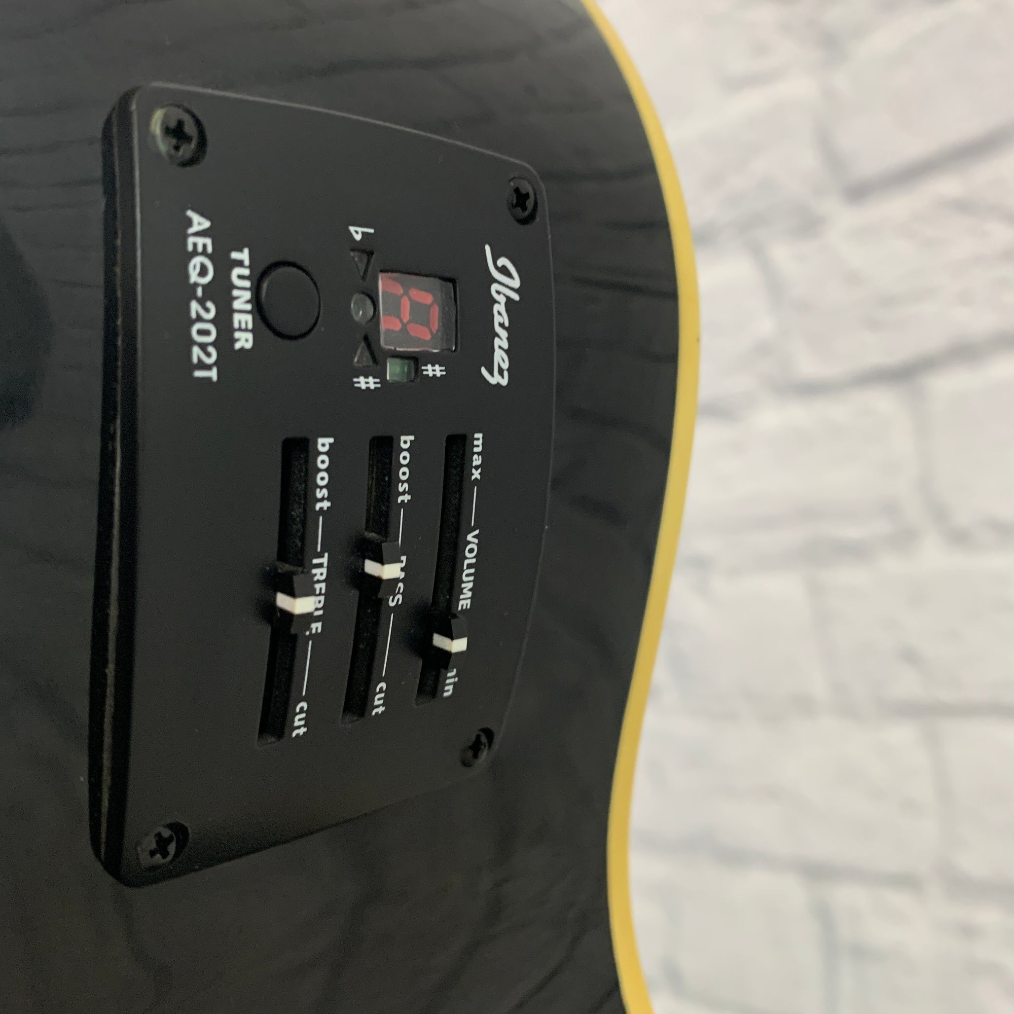 Ibanez AEB5E-BK 4-String Acoustic Electric Bass Black