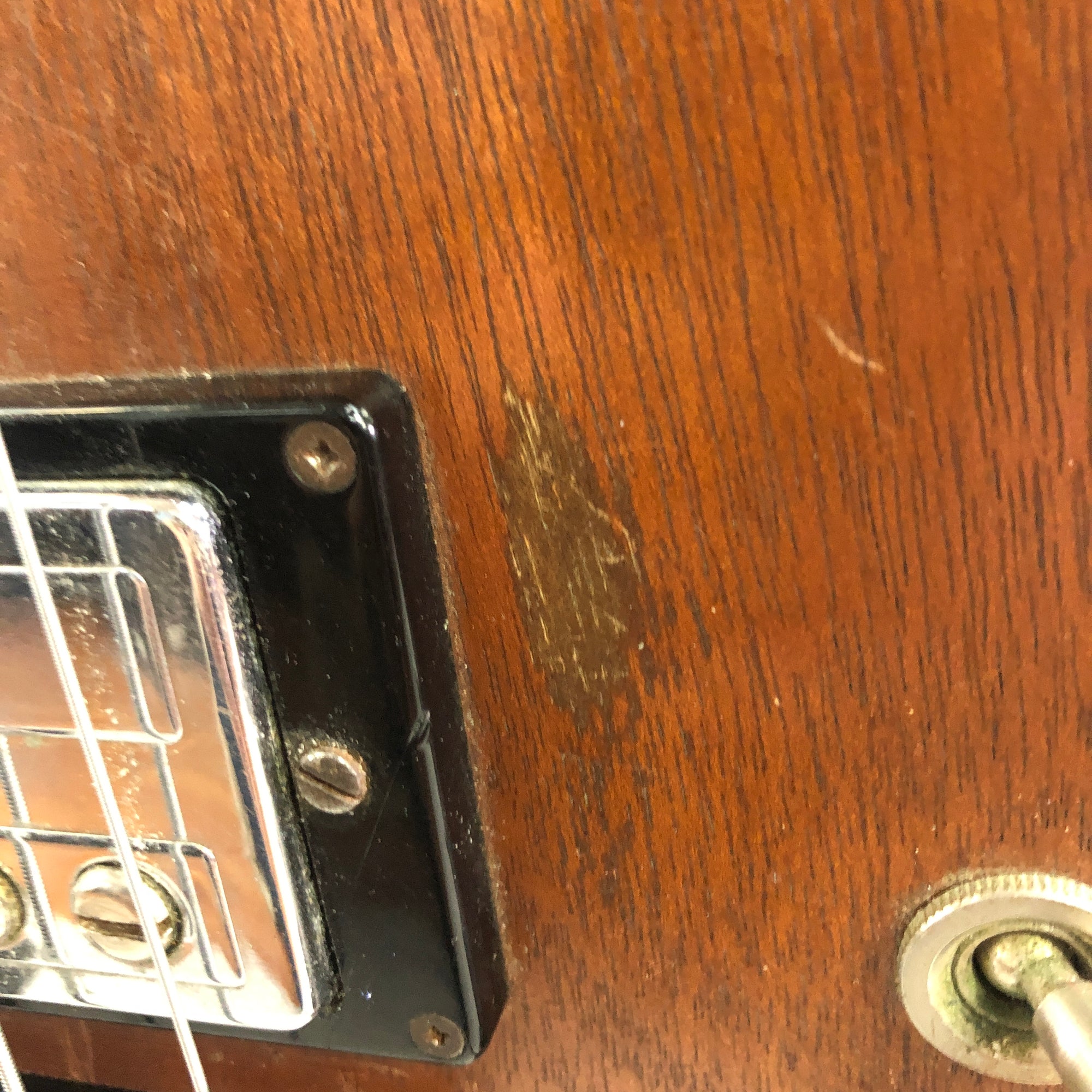 Guild Jetstar 2 1972 Mahogany 4 String Bass