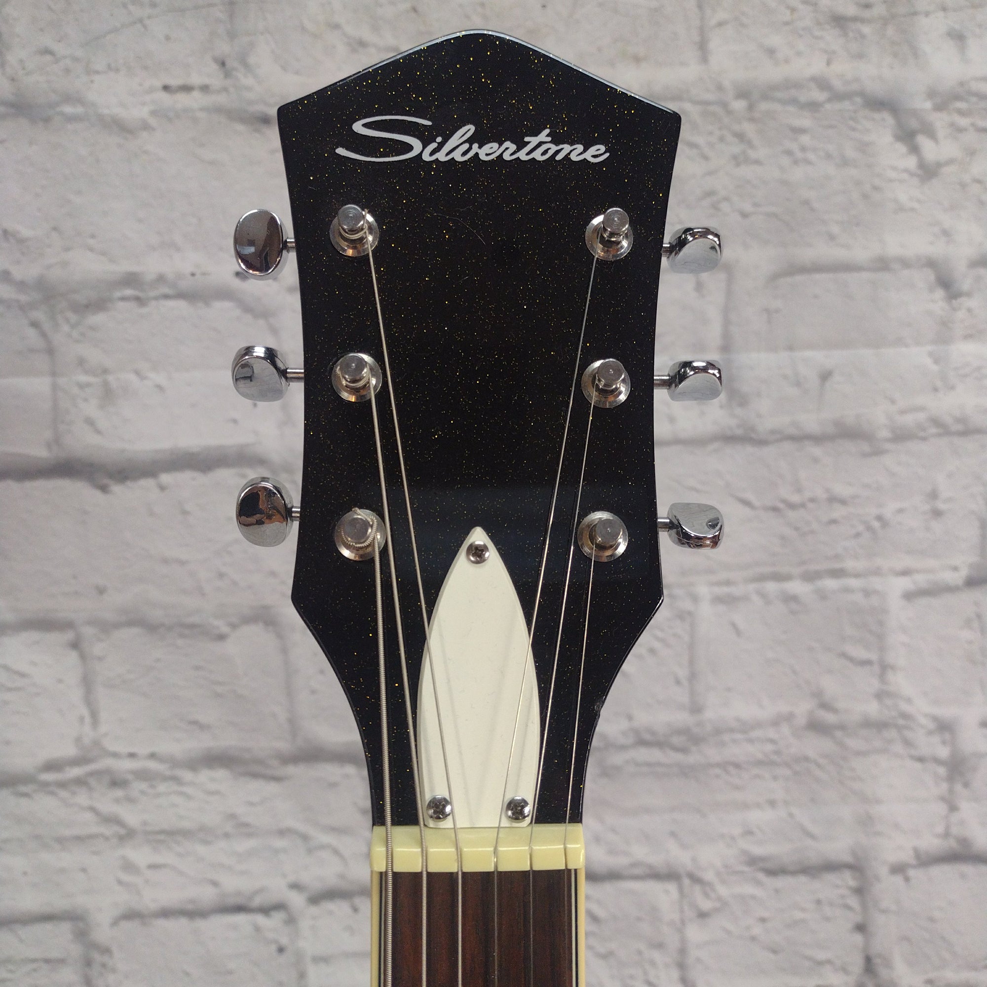 Silvertone Jupiter 1423 Reissue Black Electric Guitar
