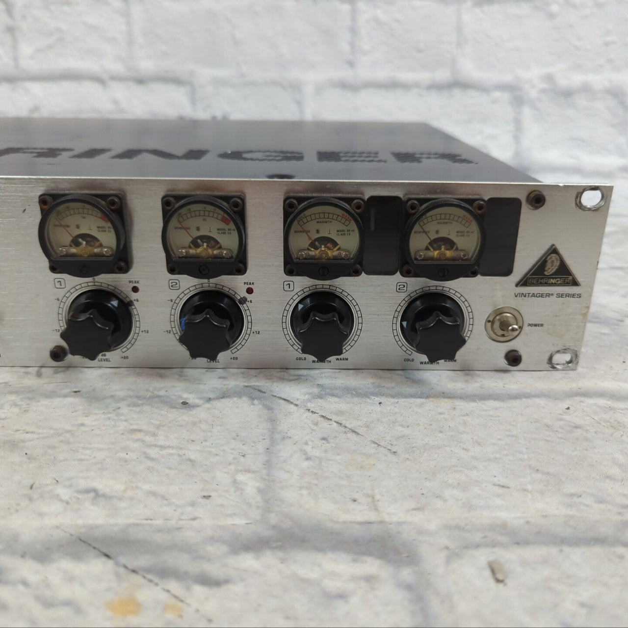 Behringer T1953 Tube Ultragain Preamp