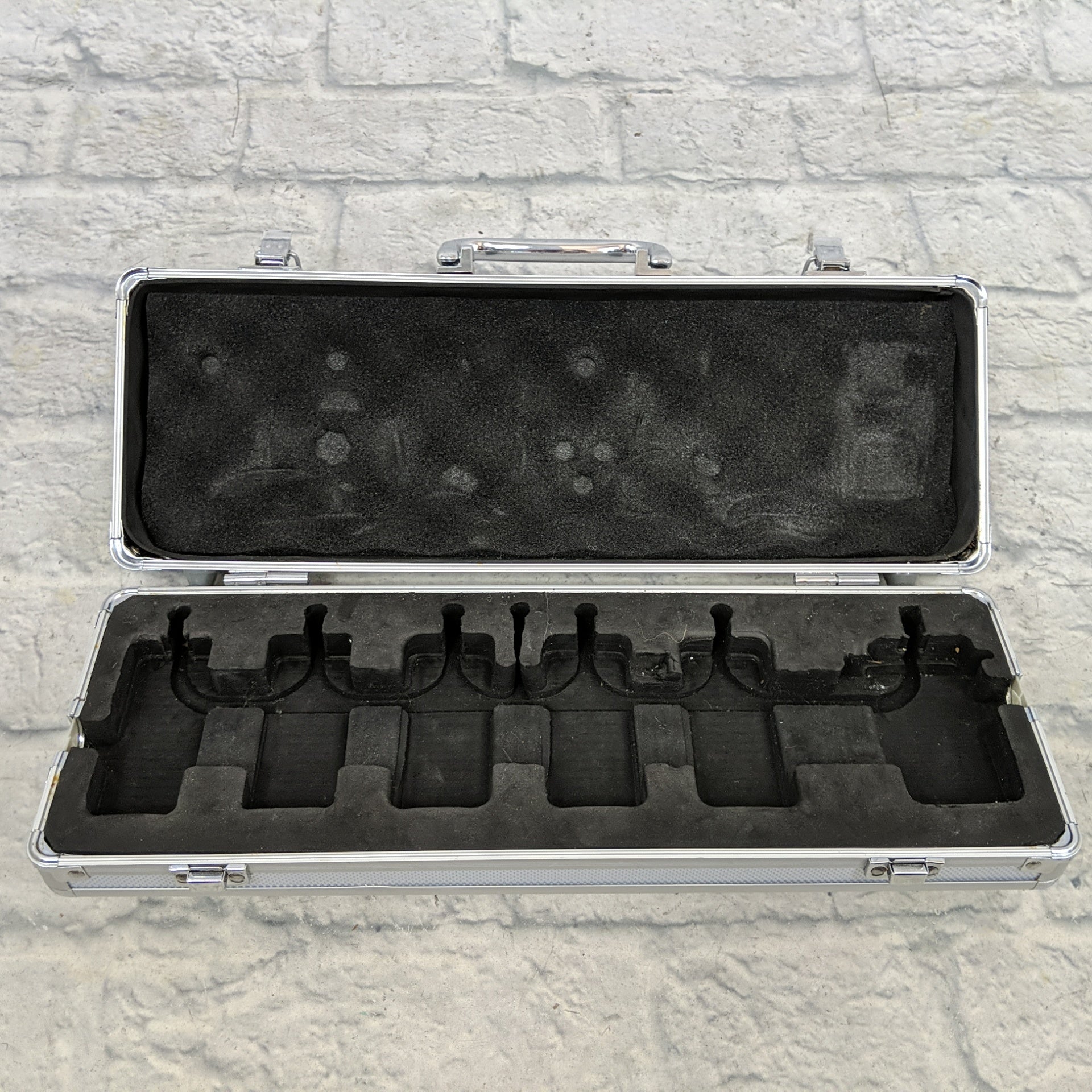 Mooer Firefly M6 Mini Pedal Case - Holds 6 Pedals
