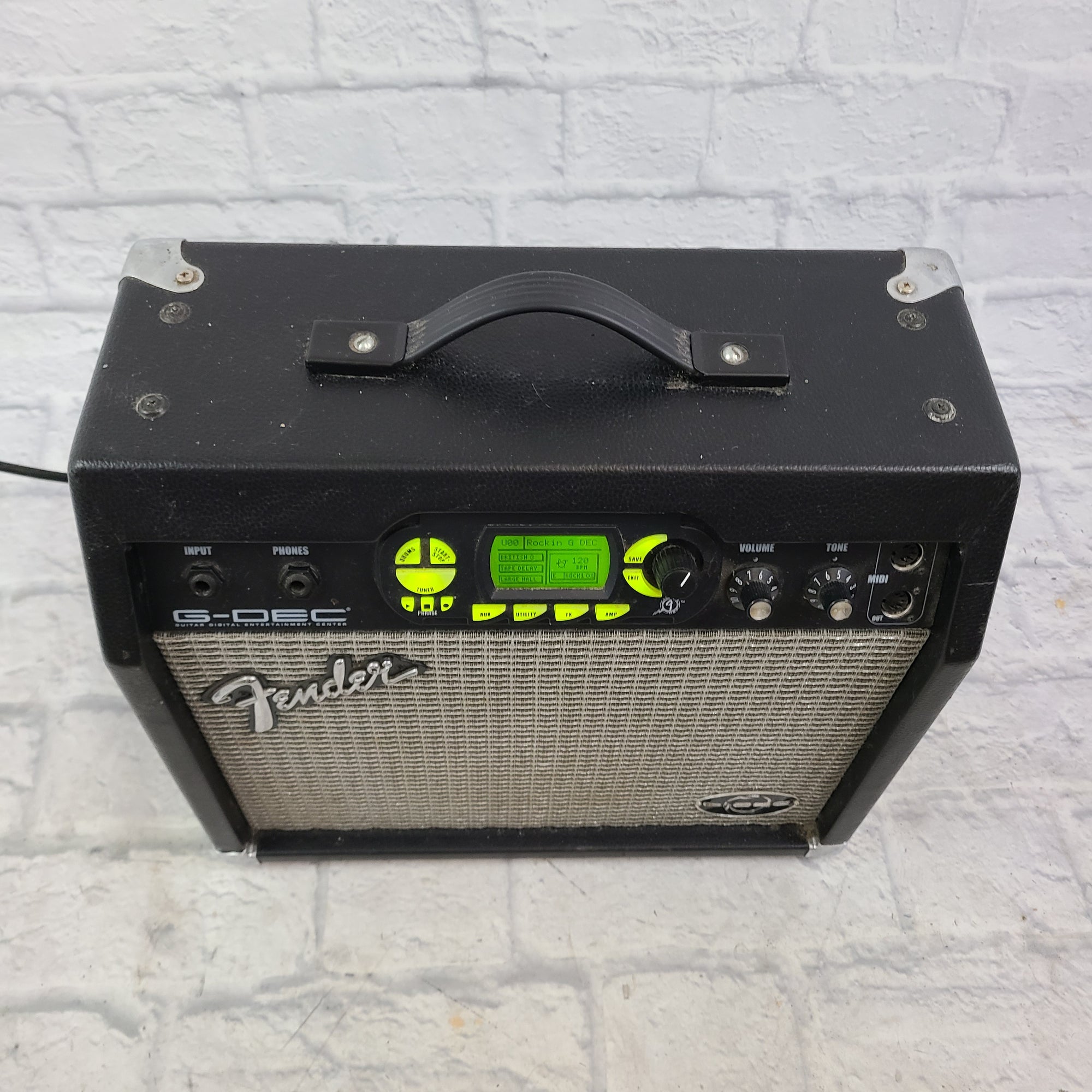 Fender G-Dec 15-Watt Digital Modeling Guitar Combo Amplifier