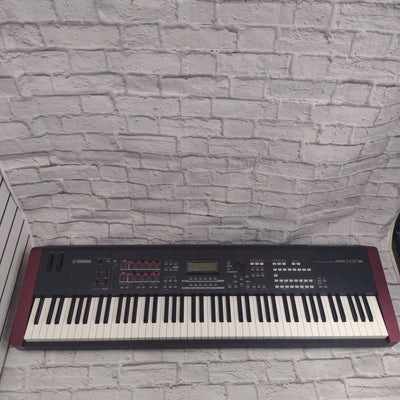 Yamaha MOXF8 88 Key Workstation