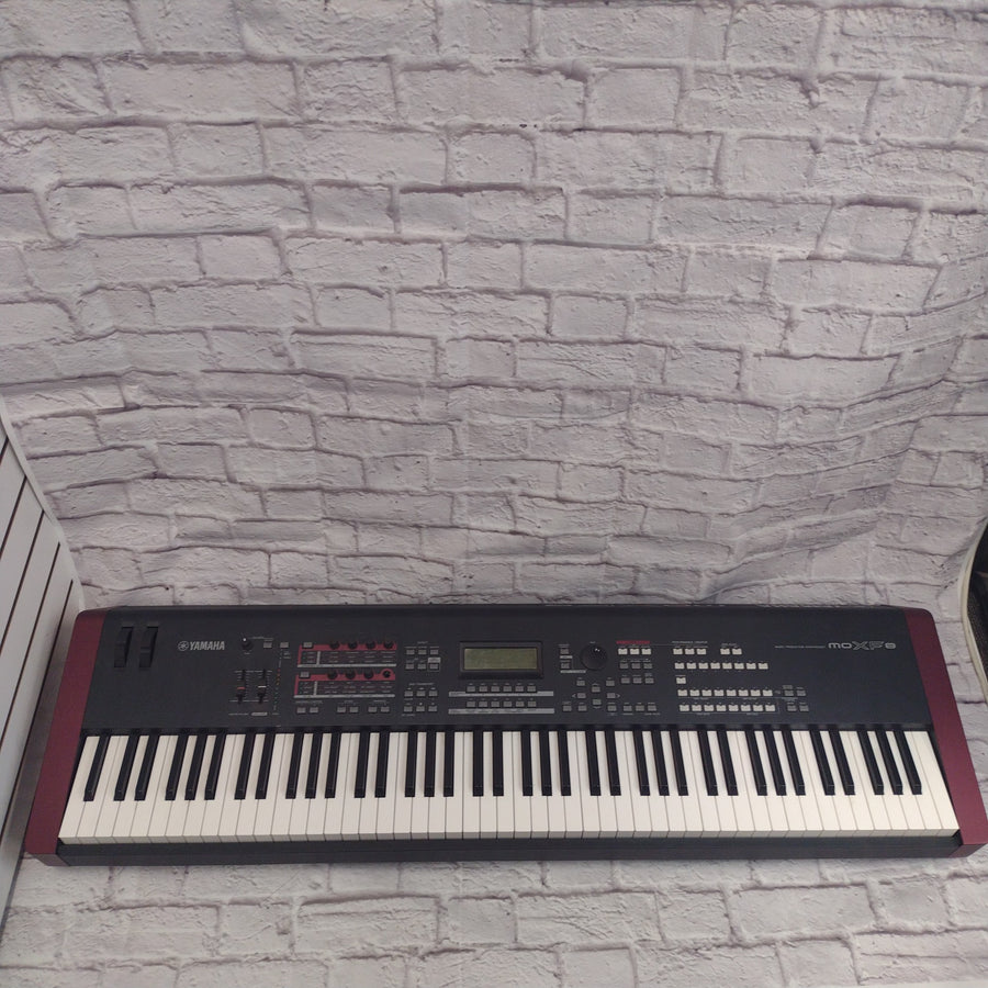 Yamaha MOXF8 88 Key Workstation