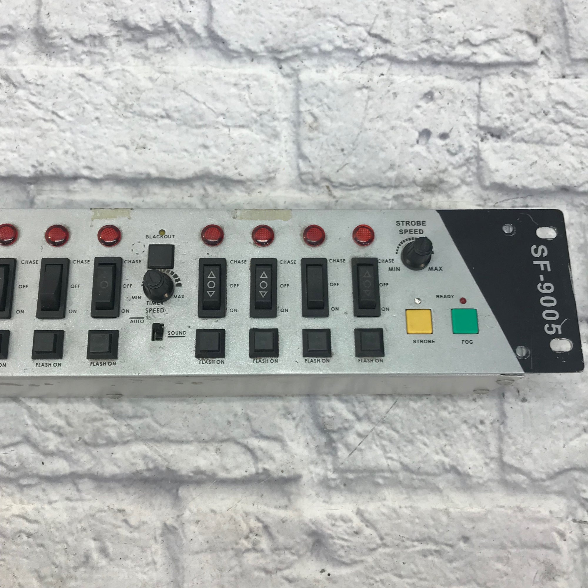 BROKEN Chauvet SF-9005 8 Channel Timer System For Parts