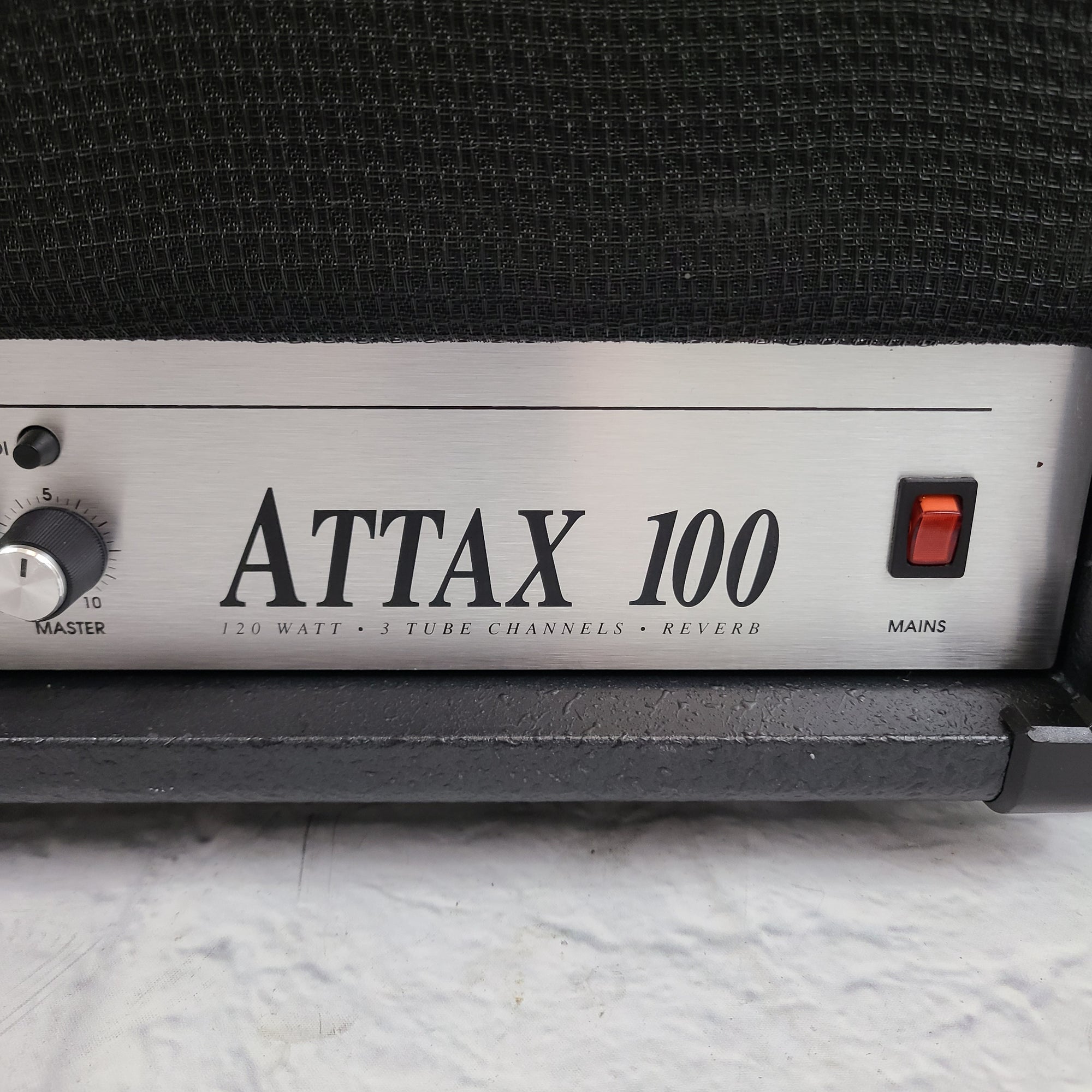 Hughes & Kettner Attax 100 Guitar Amp Head