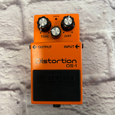 Boss DS-1 Distortion Pedal