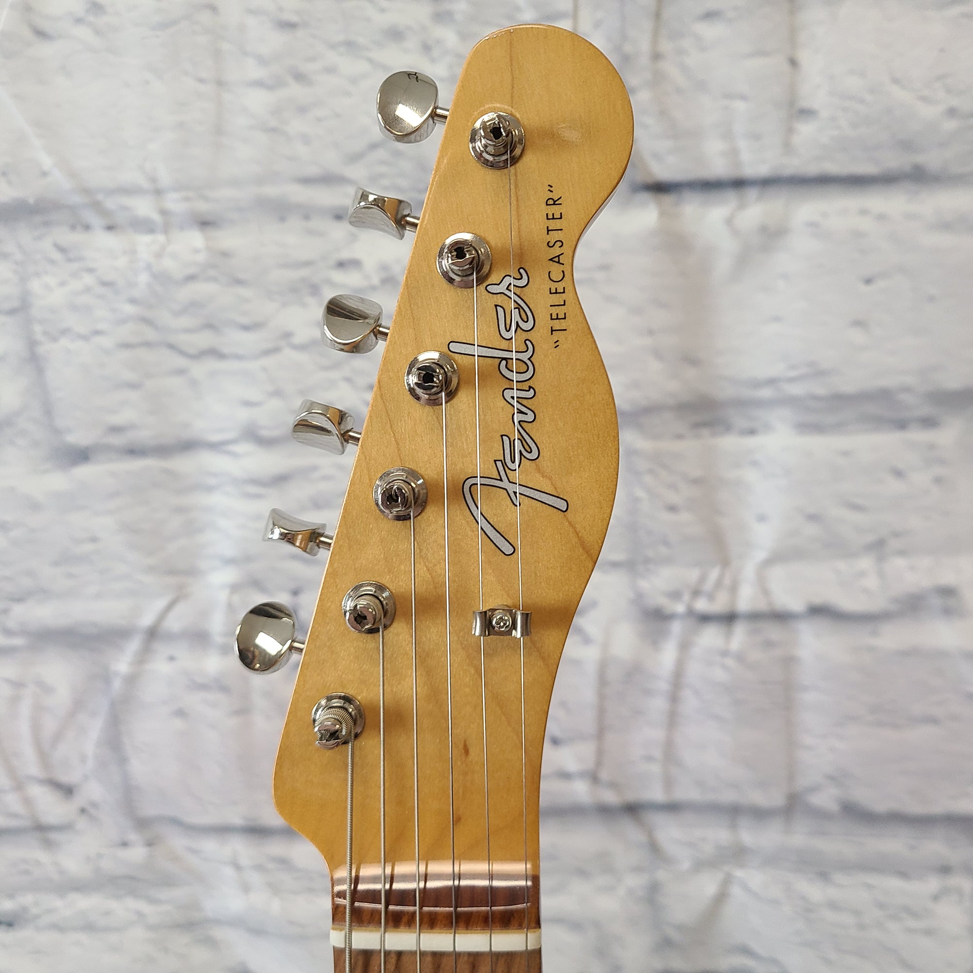 Fender Vintera '60s Telecaster Electric Guitar with Bigsby - 3-color Sunburst