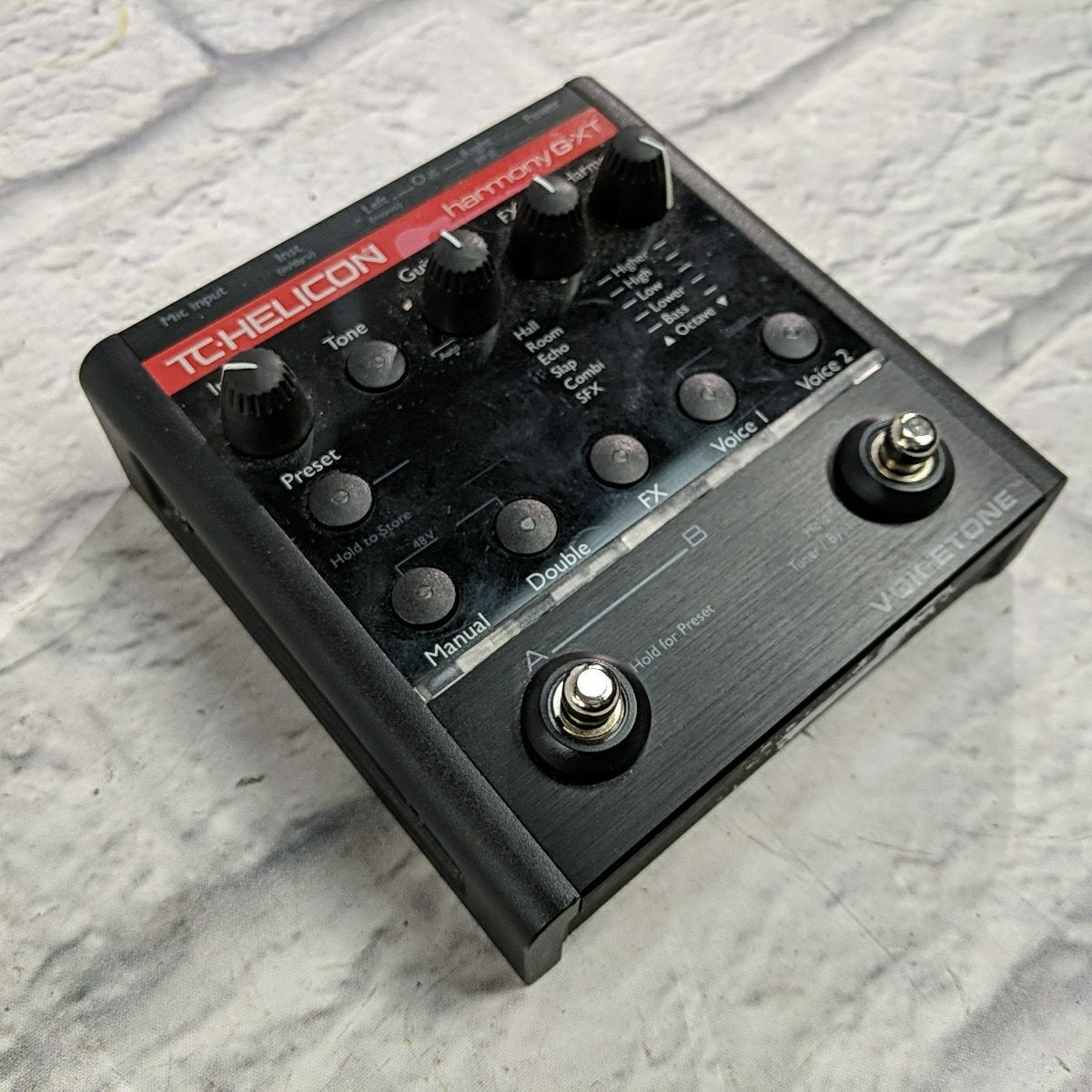 voice harmony pedal TC Helicon Harmony G-XT Vocal Effect Pedal
