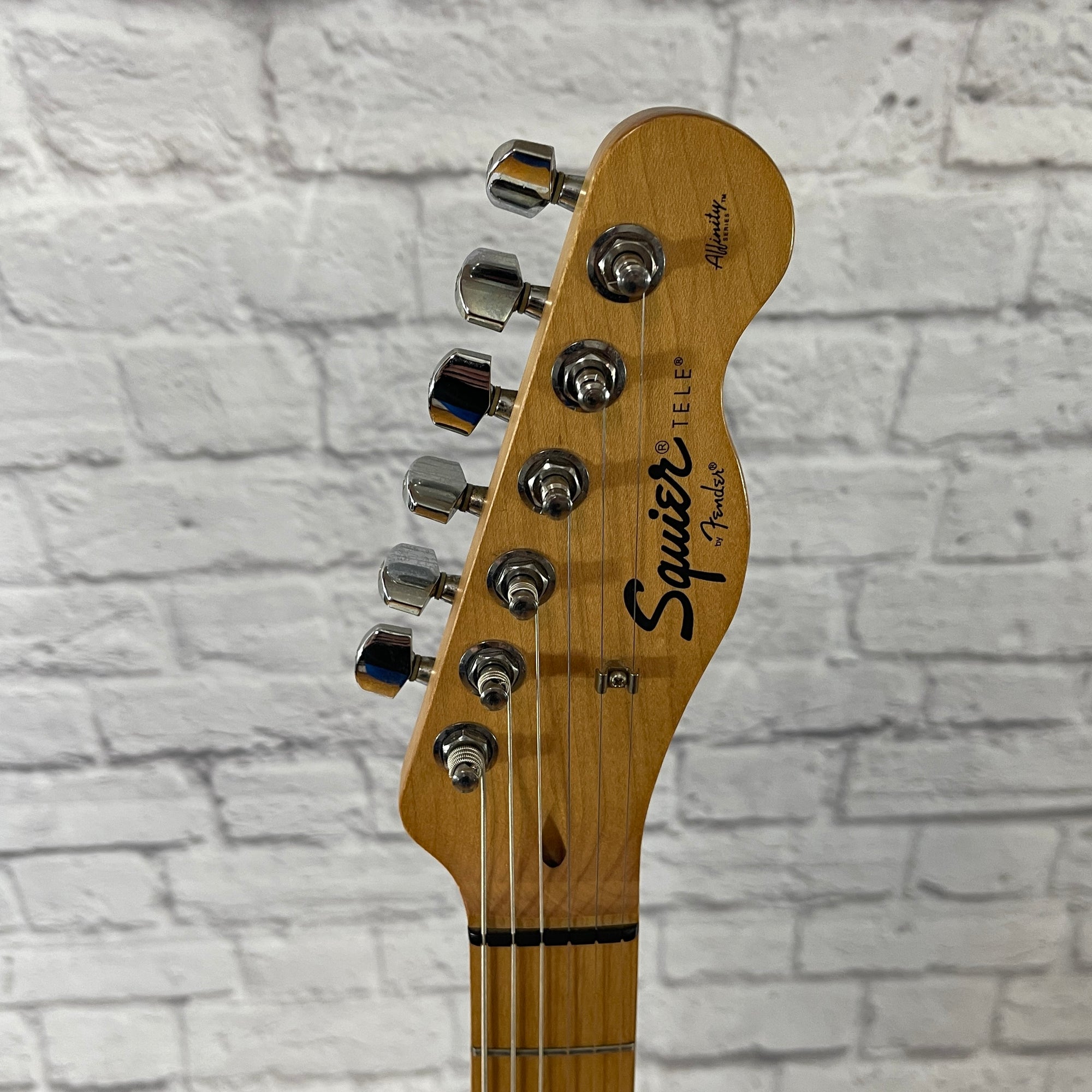 Squier Black 51 Series Modified Telecaster-Stratocaster