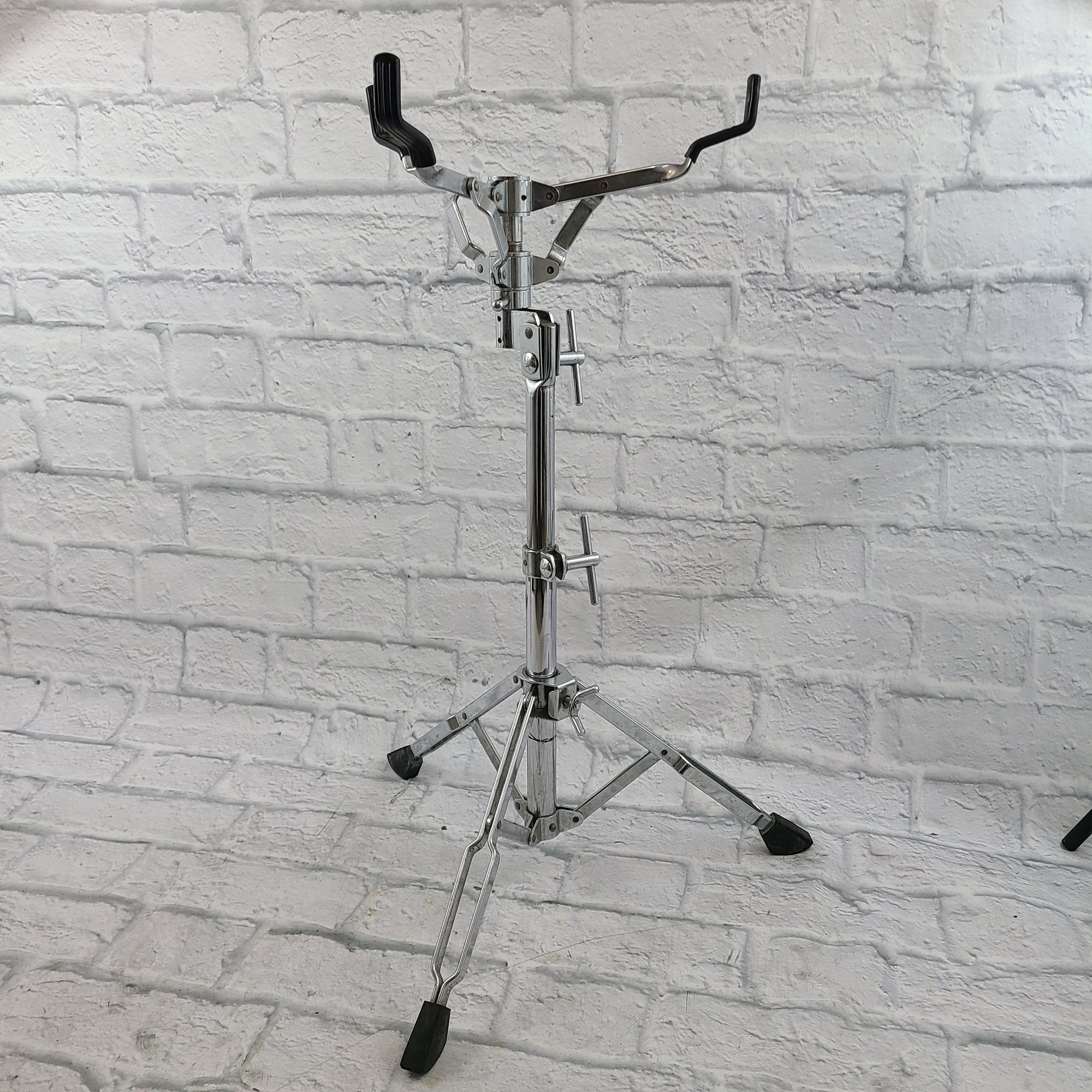 Unknown Vintage Double Braced Snare Stand