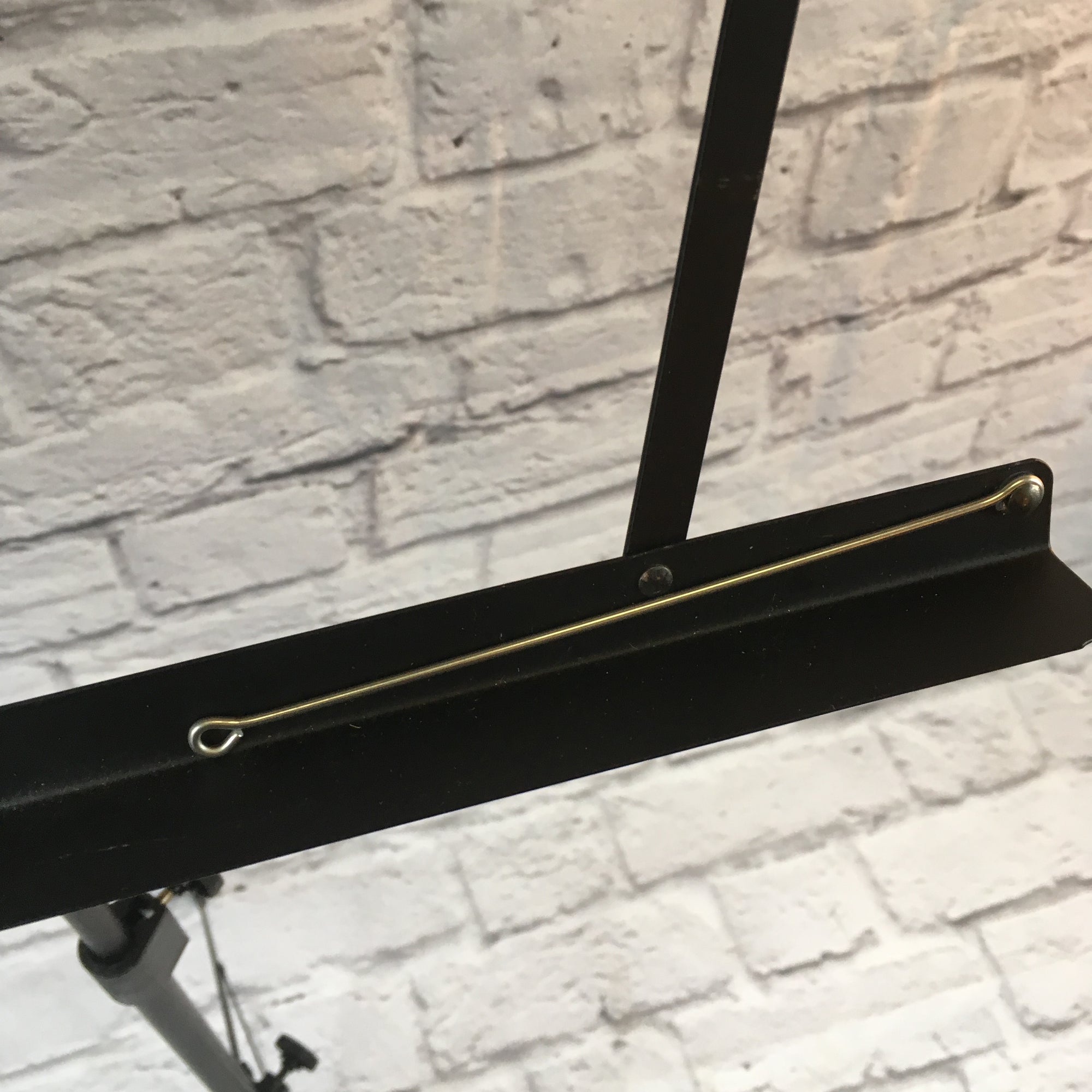 Unknown Black Wire Frame Music Stand