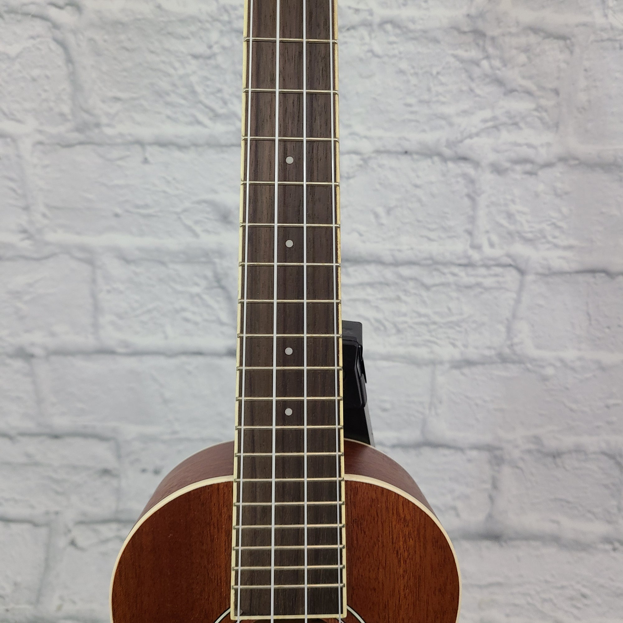 Lanikai LU22CGC Ukulele