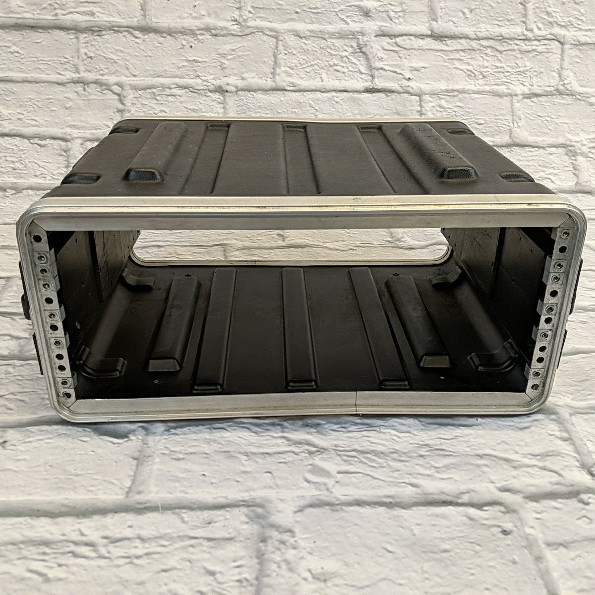 SKB 4U Roto Rack Case w/ Covers