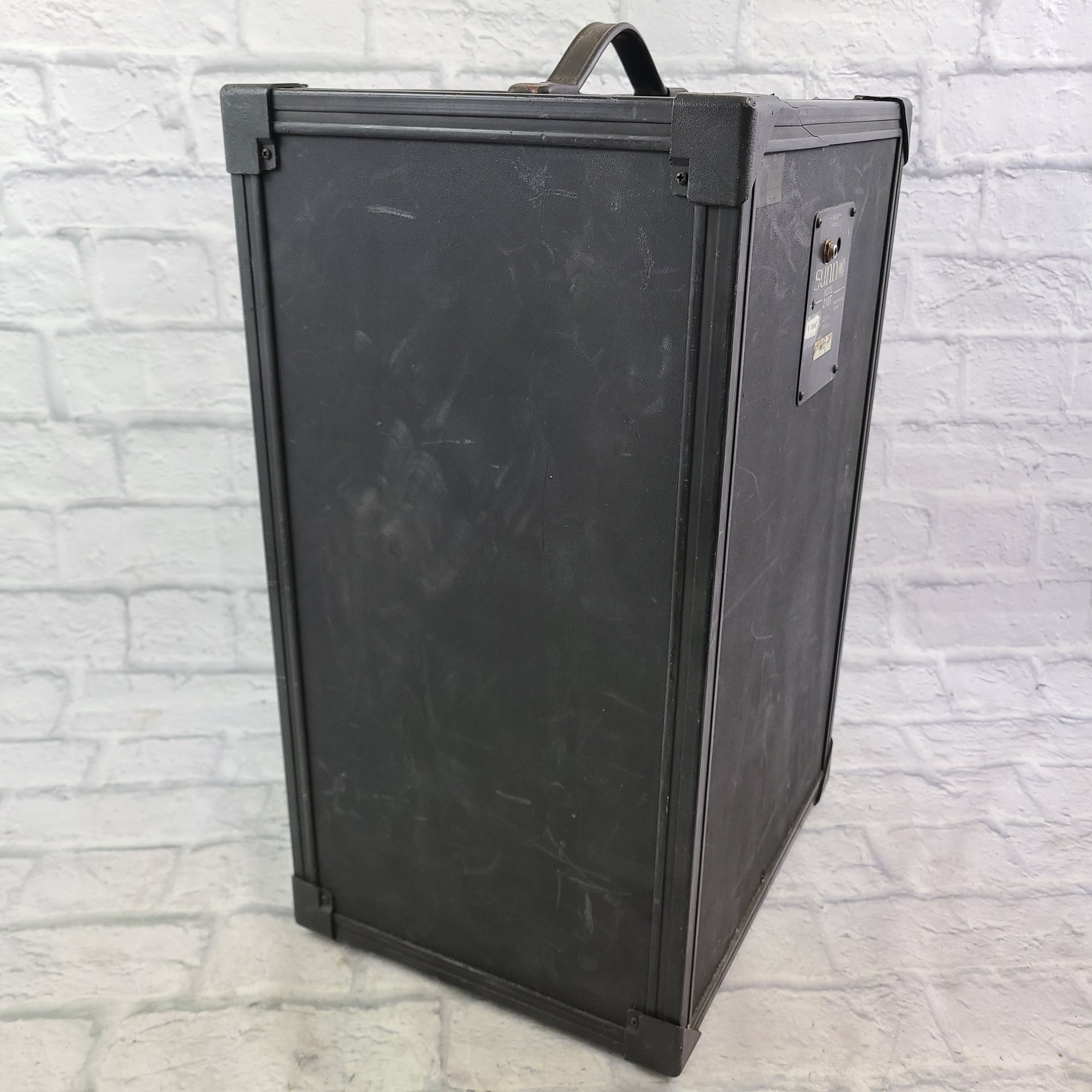 Sunn 210 T  Dual Bass Cab