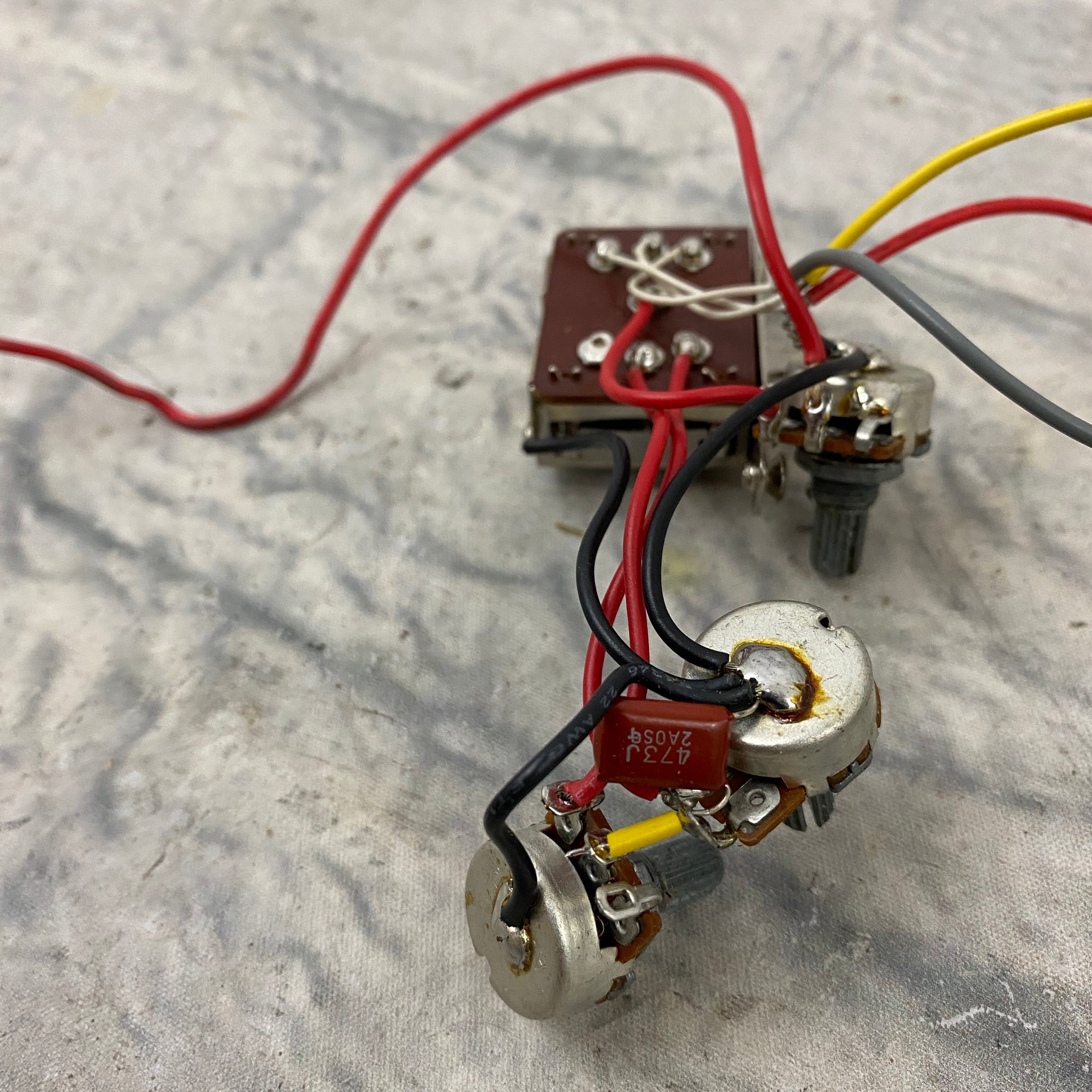 Unknown Single Coil Pickup Set (Pre-Wired)