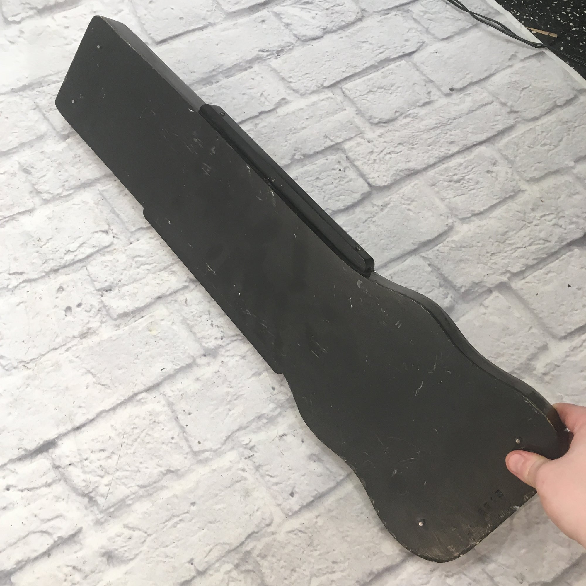 1920s Ukelin Manufactures Advertising Co. Two Hole Ukelin