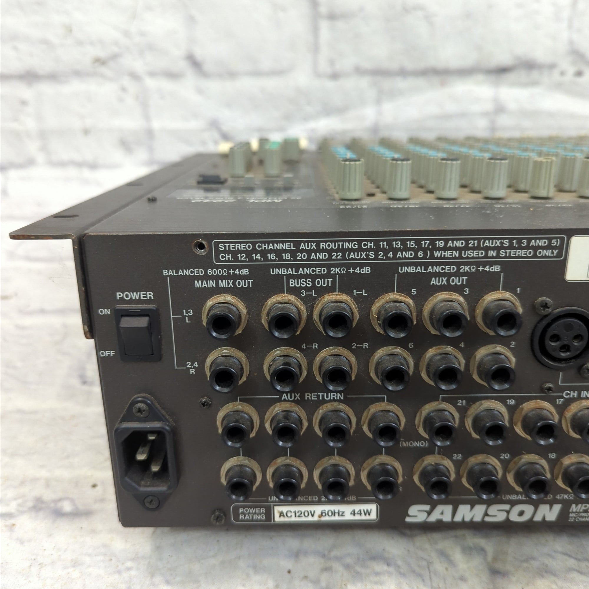 Samson MPL2242 Mixer