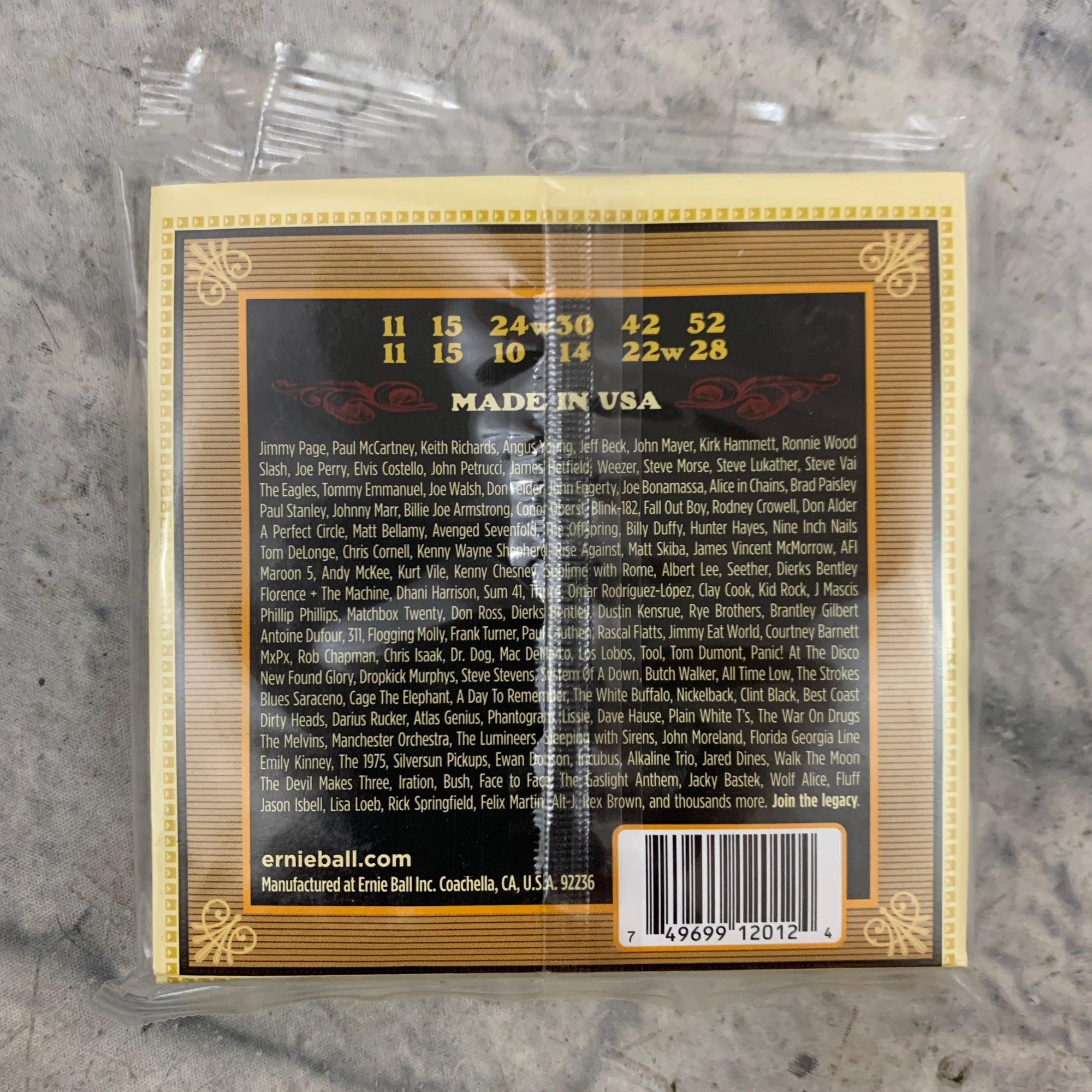 Ernie Ball Earthwood Medium 12-String 80/20 Bronze Acoustic Guitar Strings - 11-28 Gauge