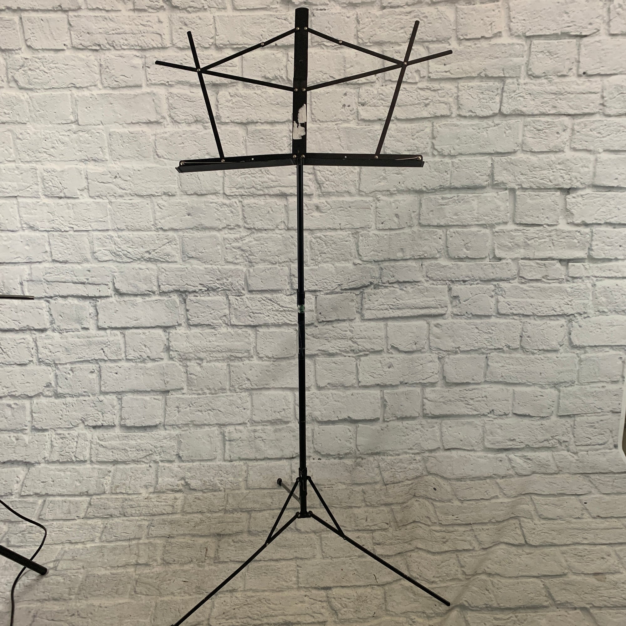 Unknown Music Stand
