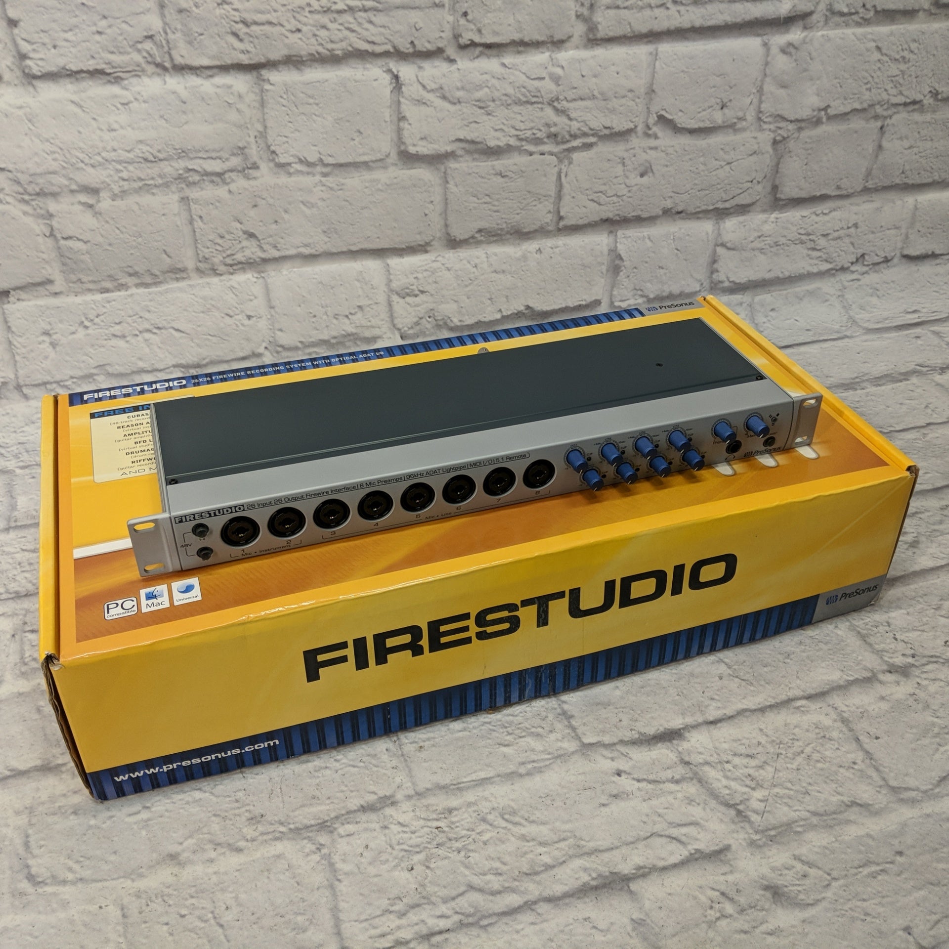 Presonus Firestudio 26x26 Firewire Recording System with Optical ADAT I/O