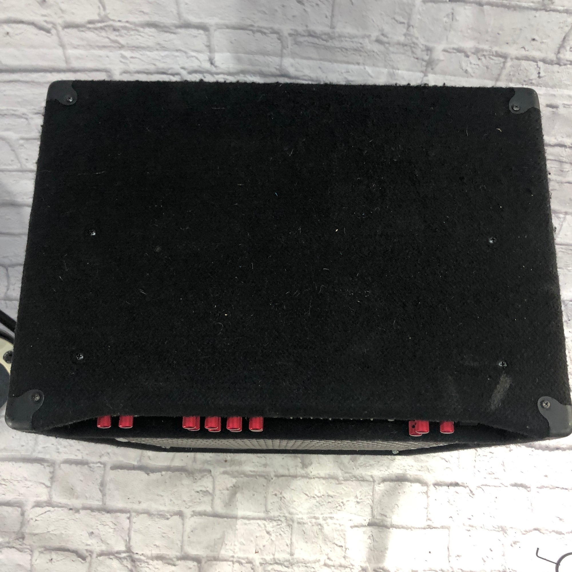 Carvin RL1000 R1015 Cyclops Red Line Bass Amp