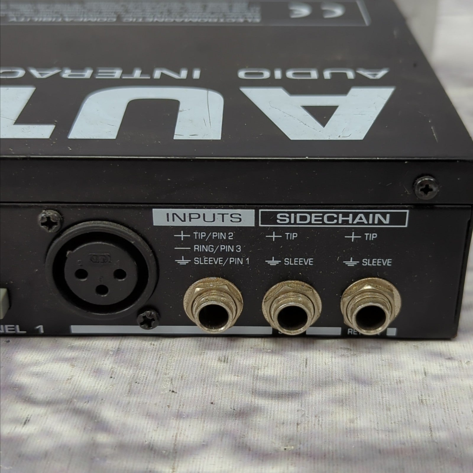 Behringer Autocom Pro MDX 1400 Rack Compressor