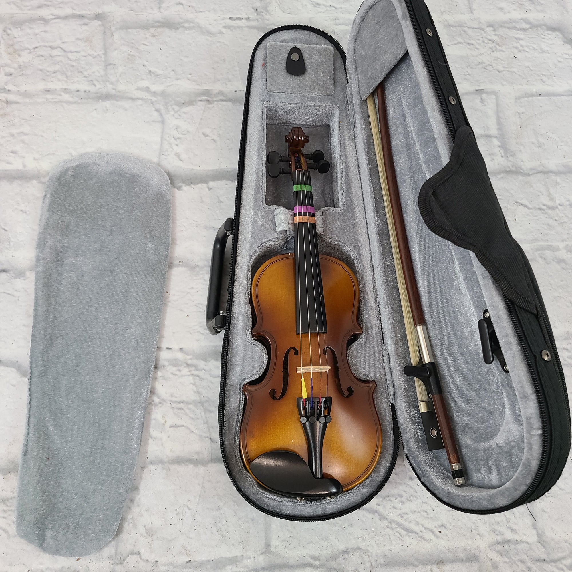 Paititi 1/16 Size Etude Violin w/ Case