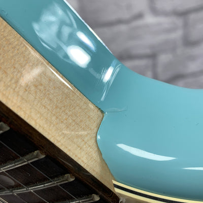 Squier Paranormal Cyclone Daphne Blue