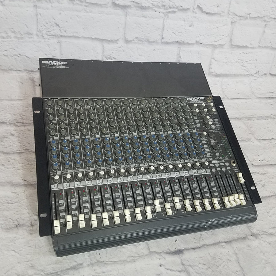 Mackie 1604-VLZ Pro 16-Channel Mic / Line Mixer