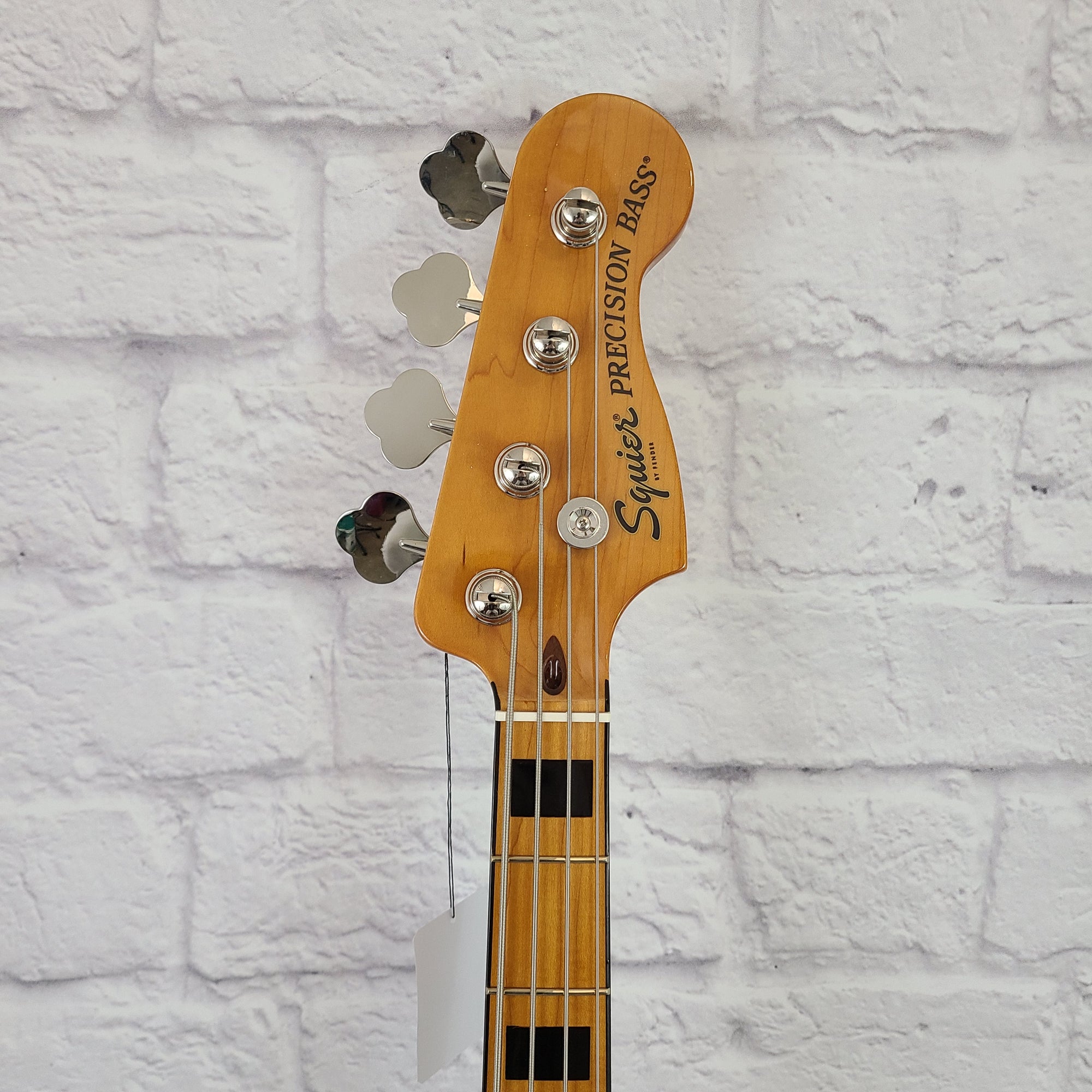 Squier Classic Vibe 70s P- Bass 4 String Bass Guitar