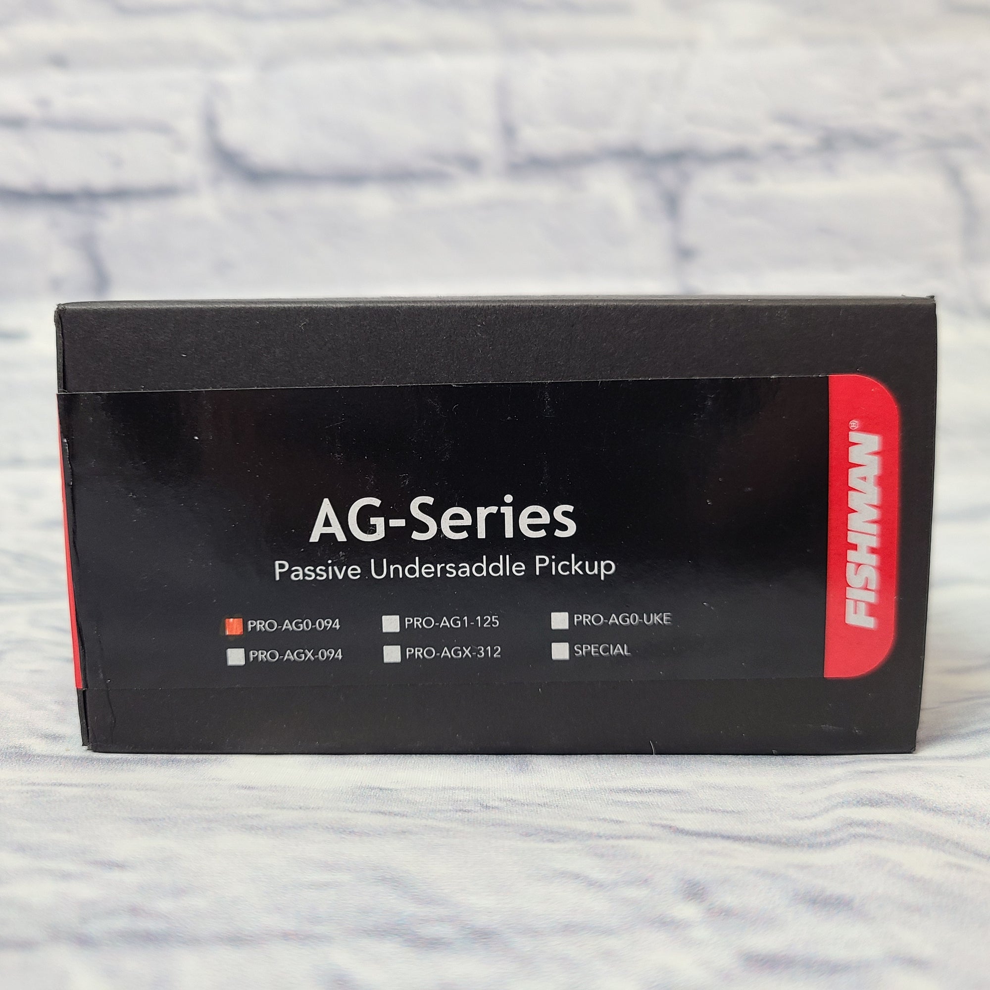 Fishman Fishman Pro-AG0-094 AG-Series Undersaddle Passive Piezo-Electric Pickup For 6-string Acoustic Guitar