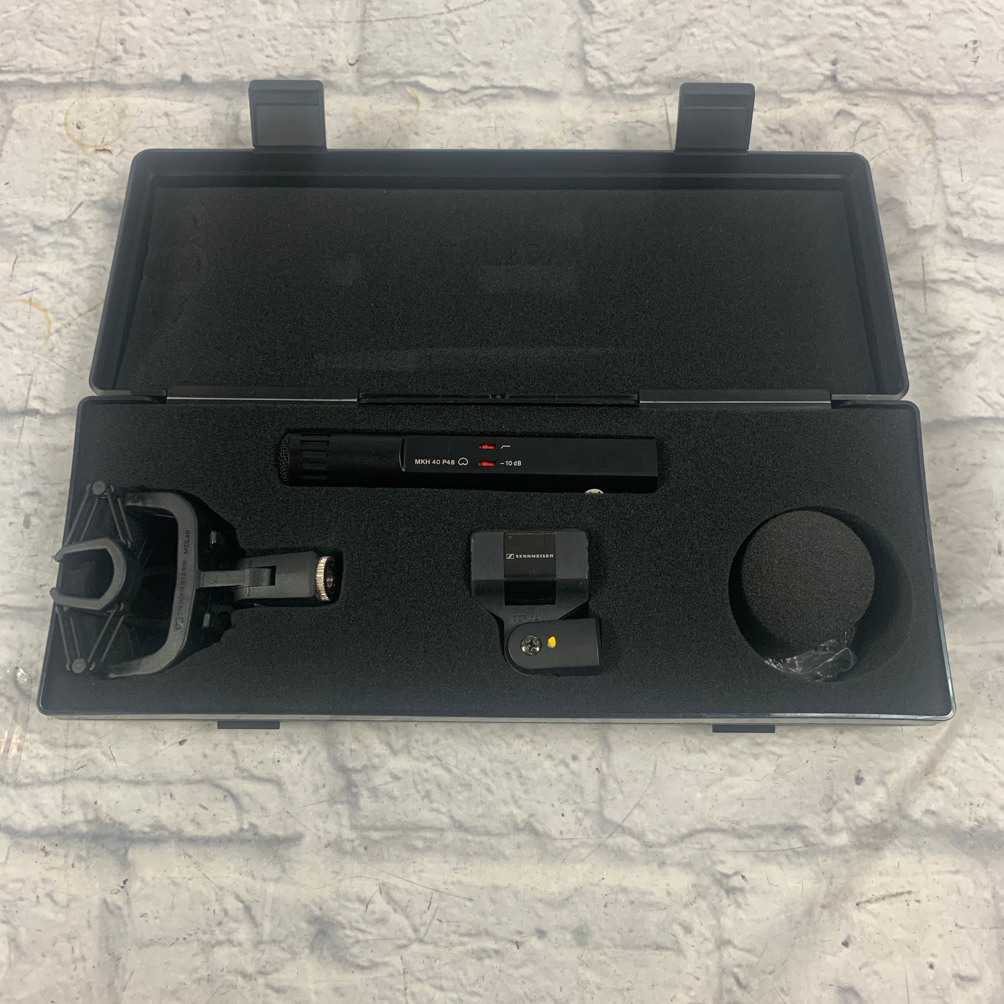 配信機器・PA機器・レコーディング機器 Sennheiser MKH40P 48 Sennheiser MKH 40-P48 - What To Know & Where To Buy | Equipboard