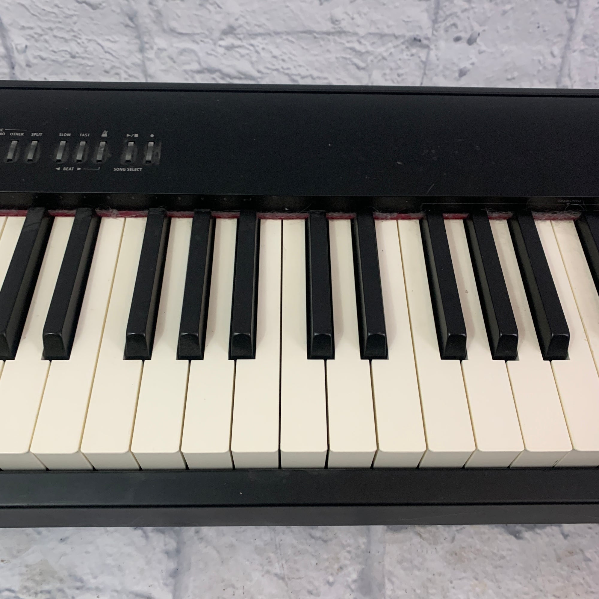 Roland FP-30 Digital Piano