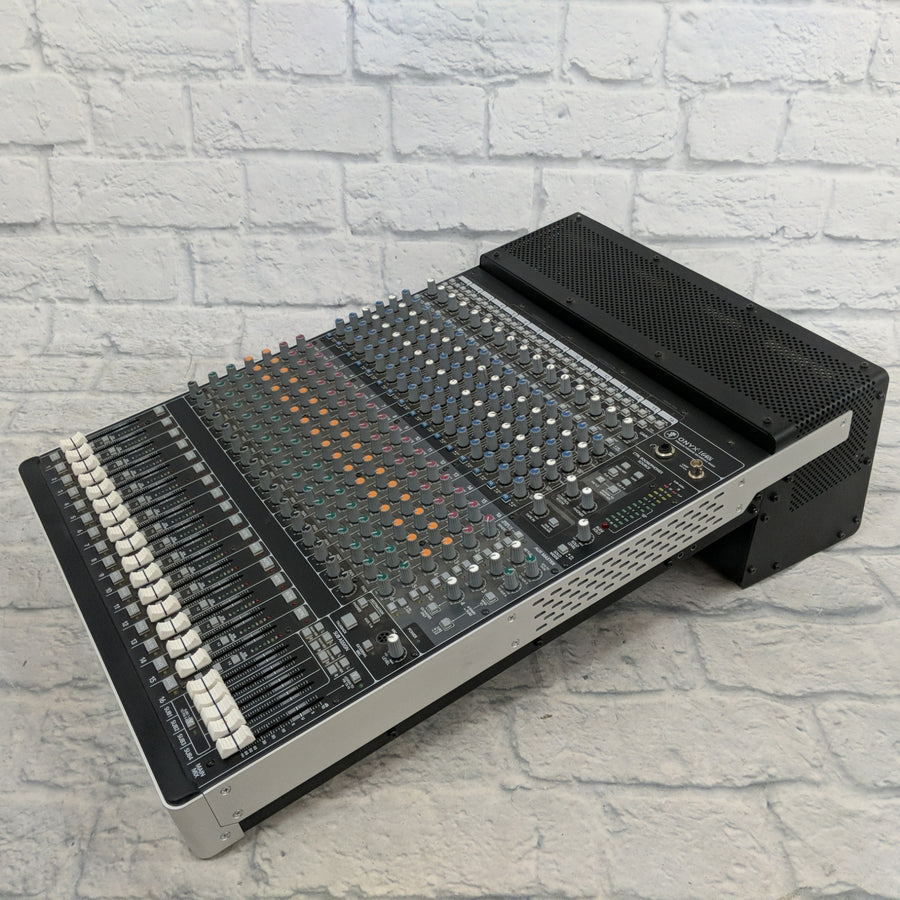 Mackie Onyx 1640i 16-Channel 4-Bus Firewire Analog Mixer