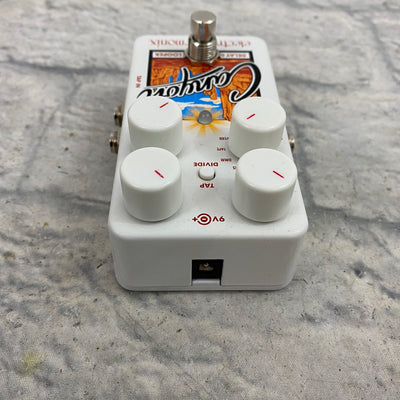 Electro-Harmonix Canyon Delay and Loop Pedal