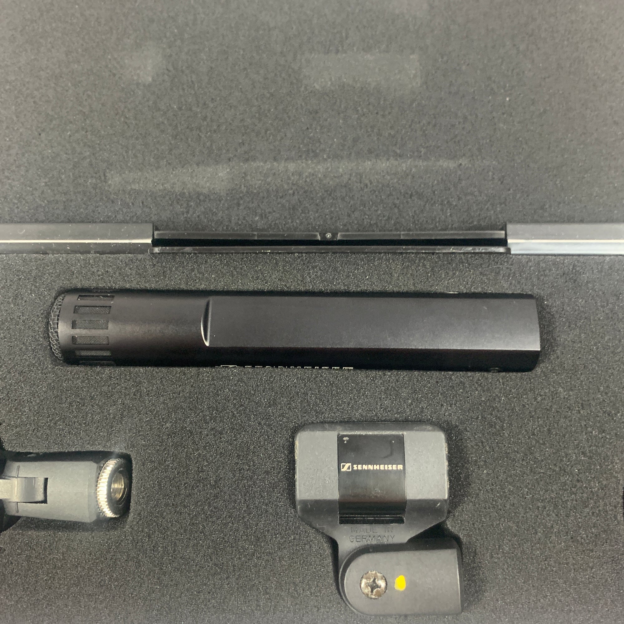Sennheiser MKH40 P48 Small Diaphragm Condenser Microphone