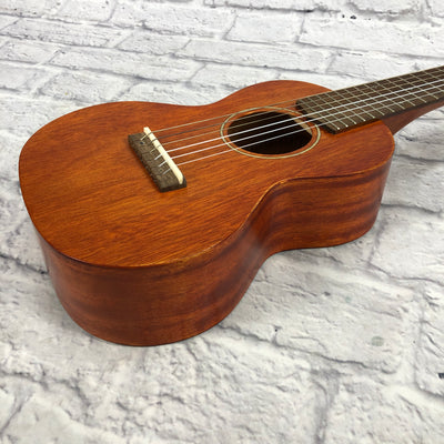 Gretsch G9126 Six String Guitarlele with Gretsch Padded Bag