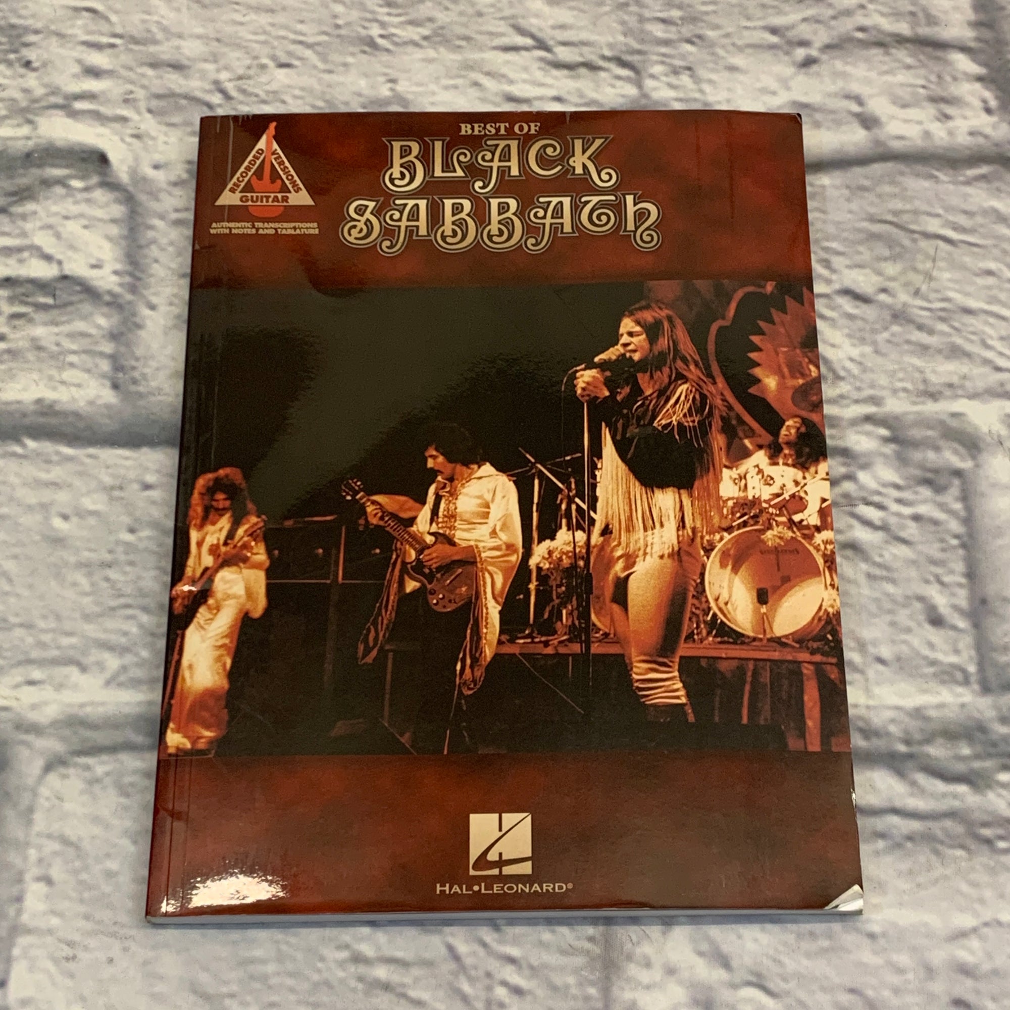 Hal Leonard Best of Black Sabbath Guitar/Vocal Book