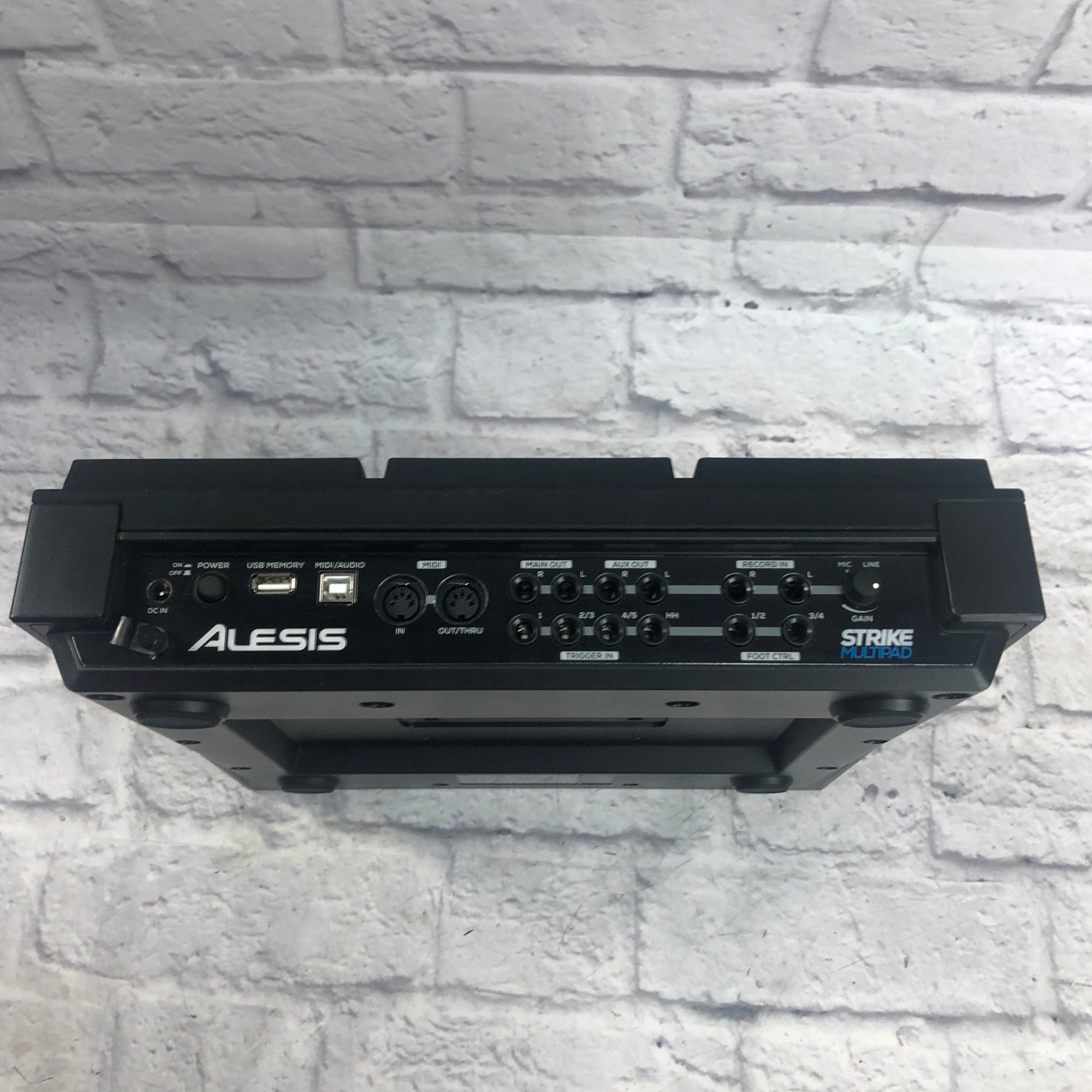 Alesis Strike Multipad 9 Pad Sampling Drum Controller