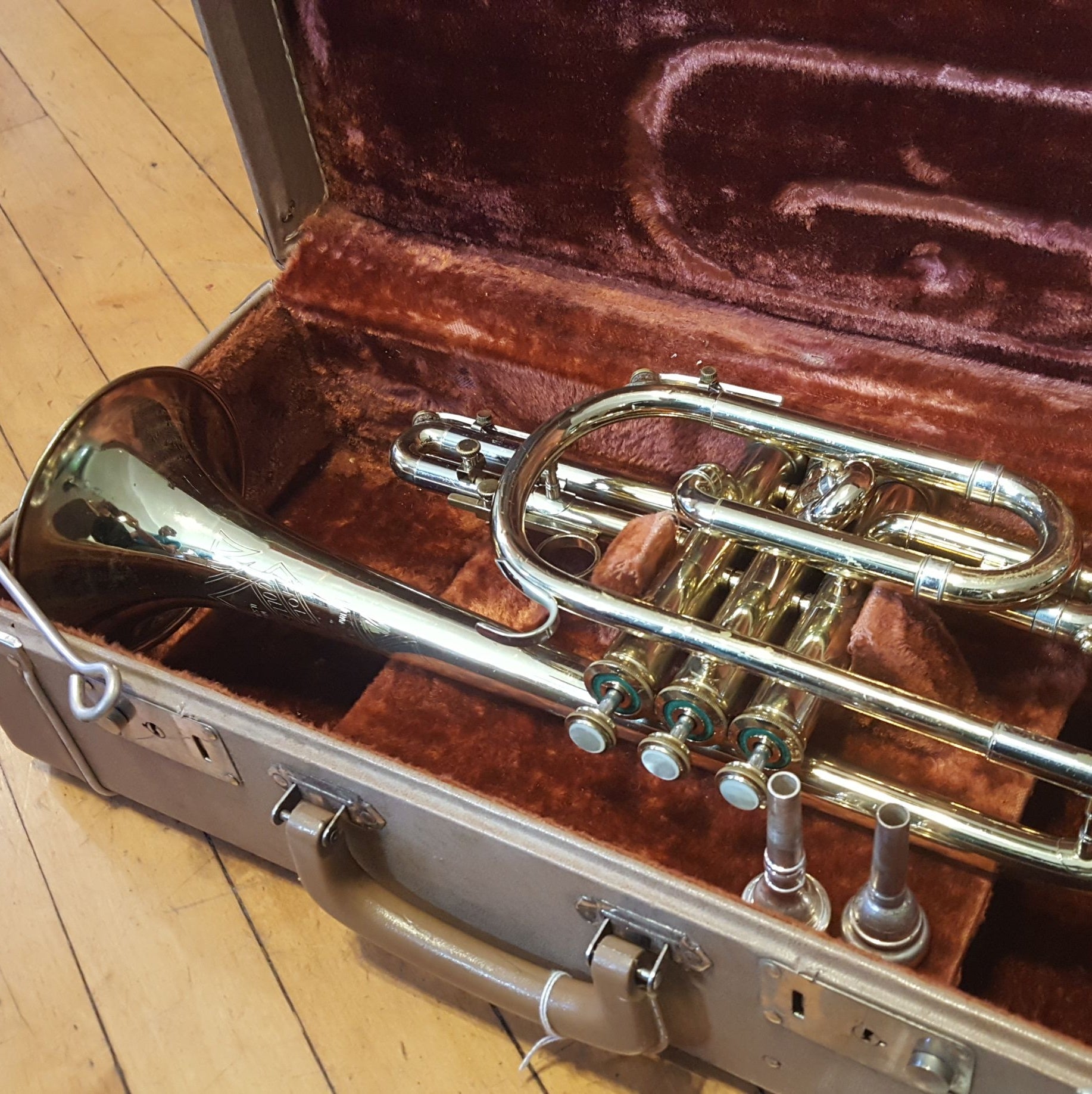 ** Holton Collegiate Coronet