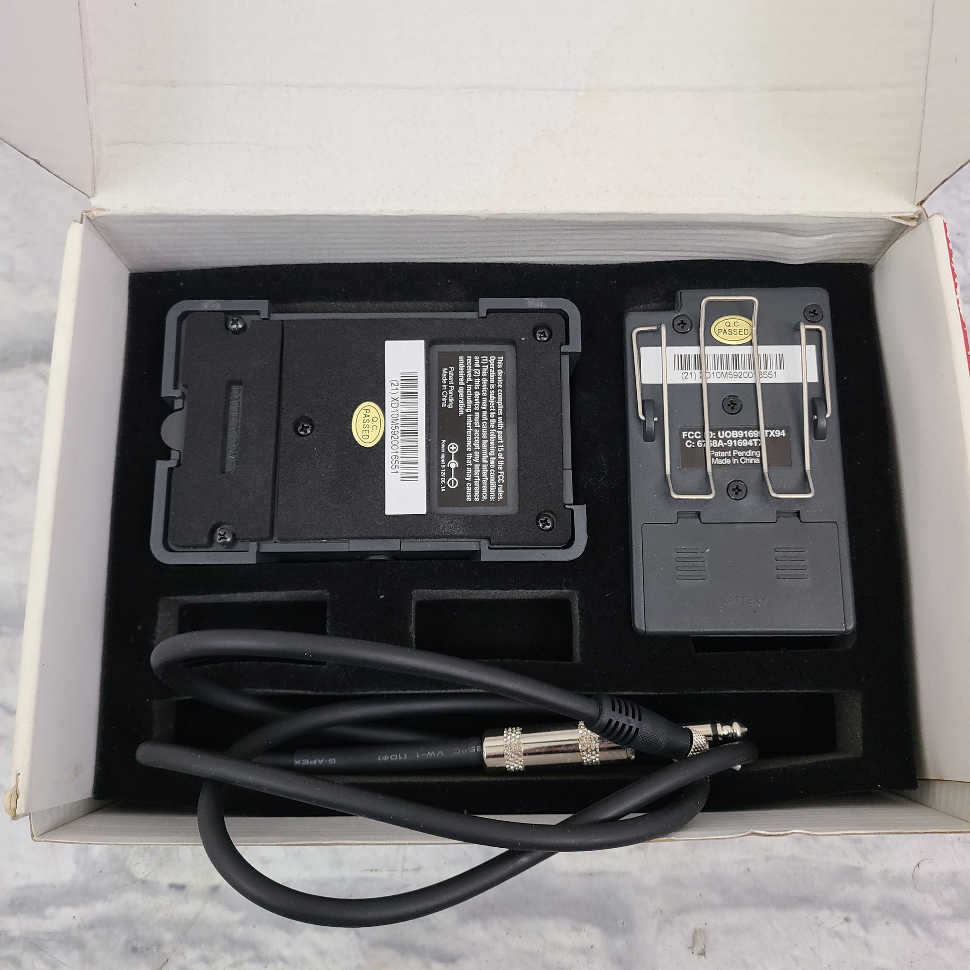 X2 Line 6 XDS95 UHF Wireless Instrument System